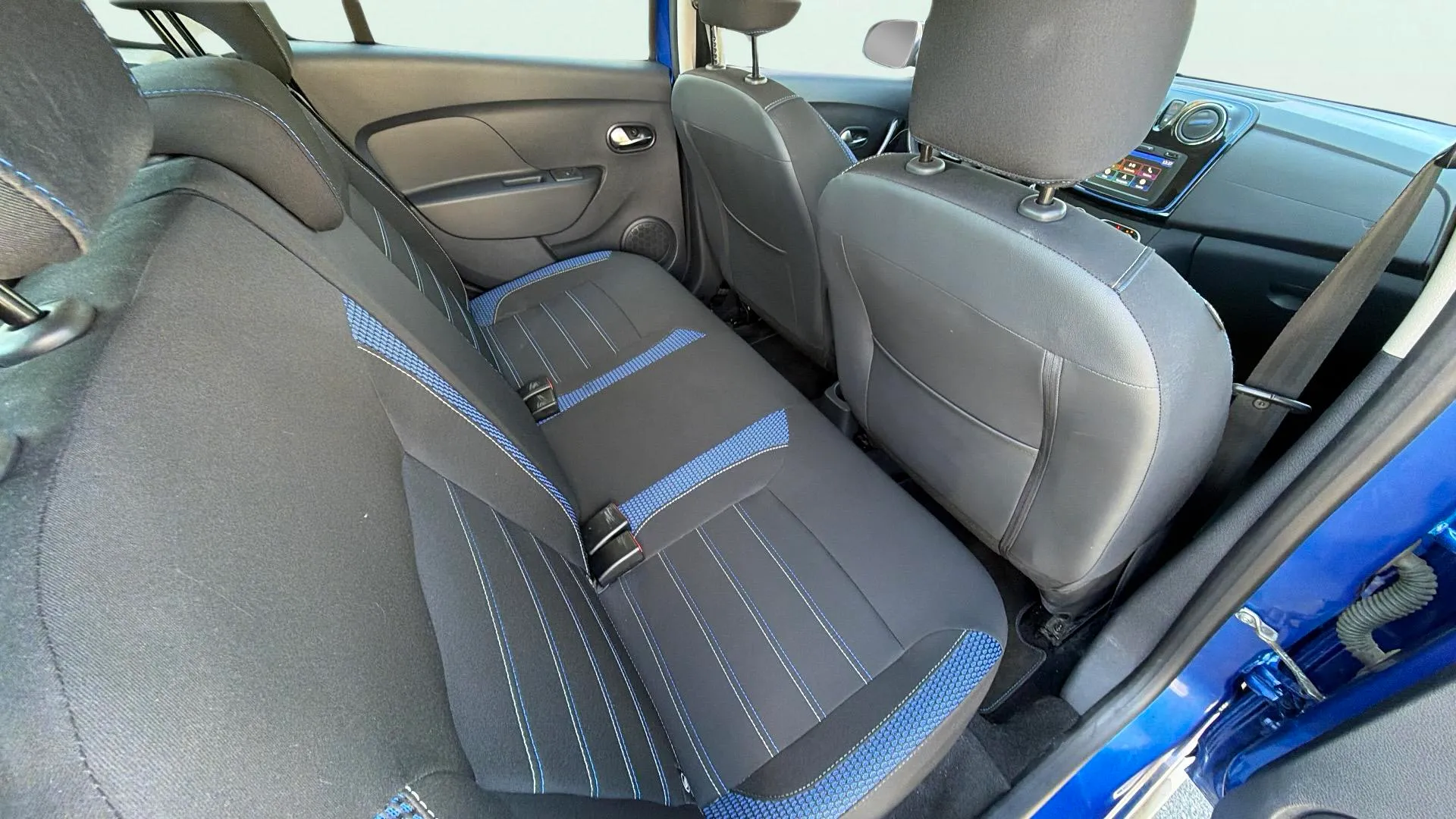 Dacia Sandero Stepway Comfort TCe - foto 13