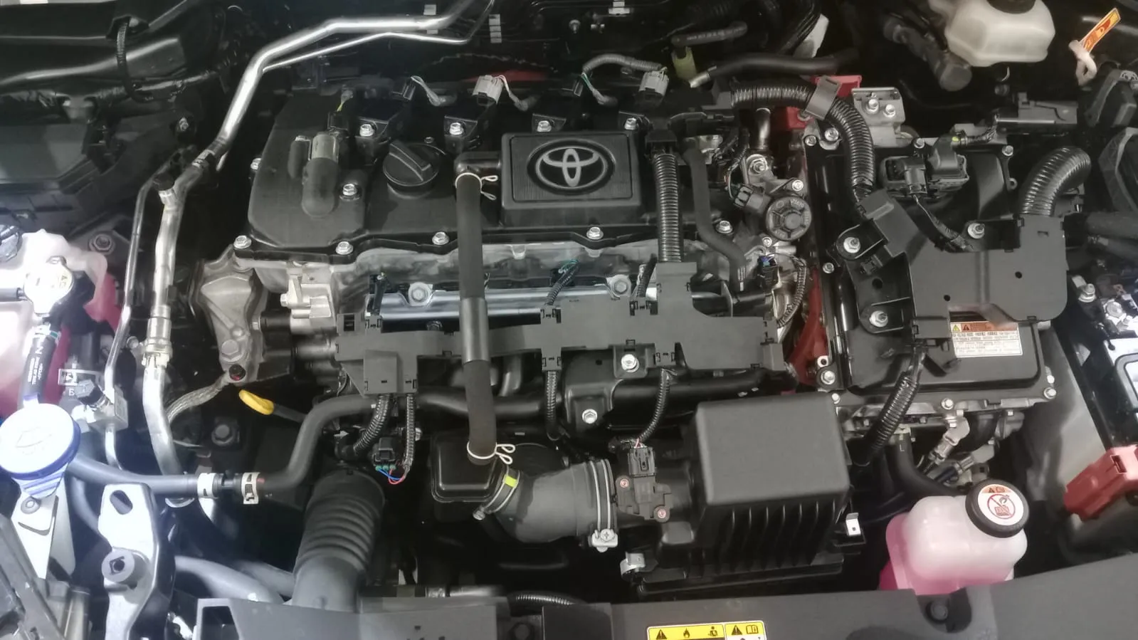 Toyota C-HR 1.8 140H Active - foto 15