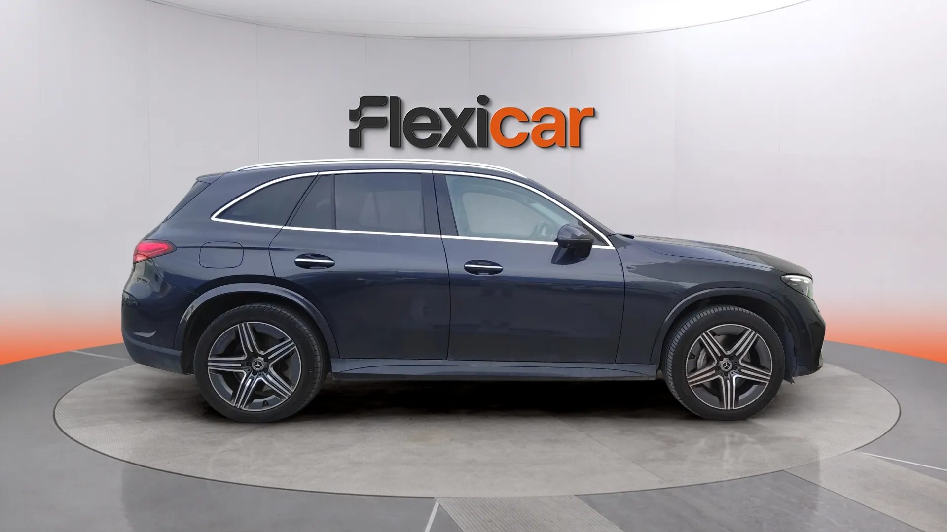 Mercedes-Benz GLC 300 de 4MATIC - foto 8