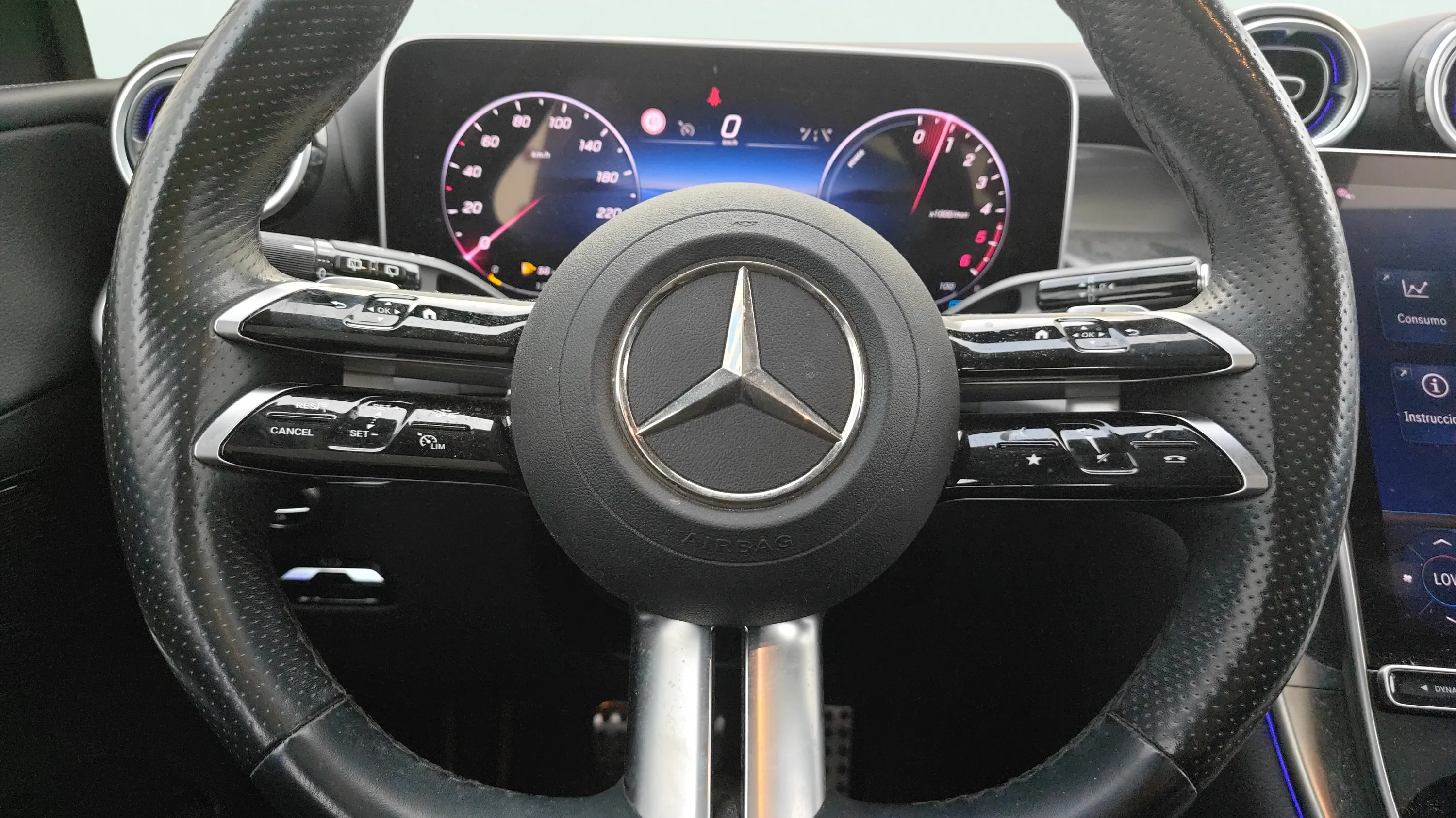 Mercedes-Benz GLC 300 de 4MATIC - foto 10