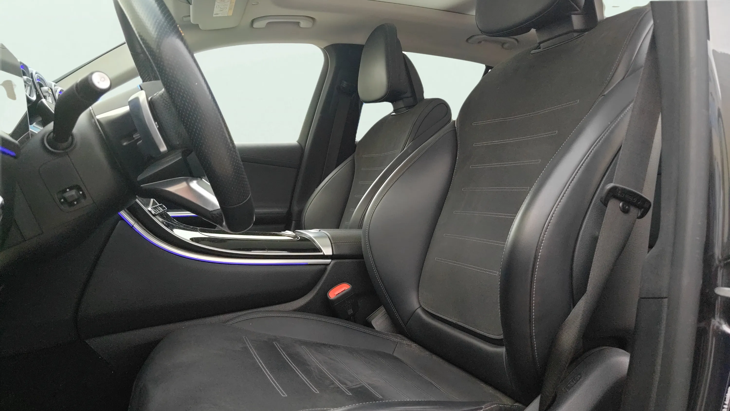 Mercedes-Benz GLC 300 de 4MATIC - foto 9