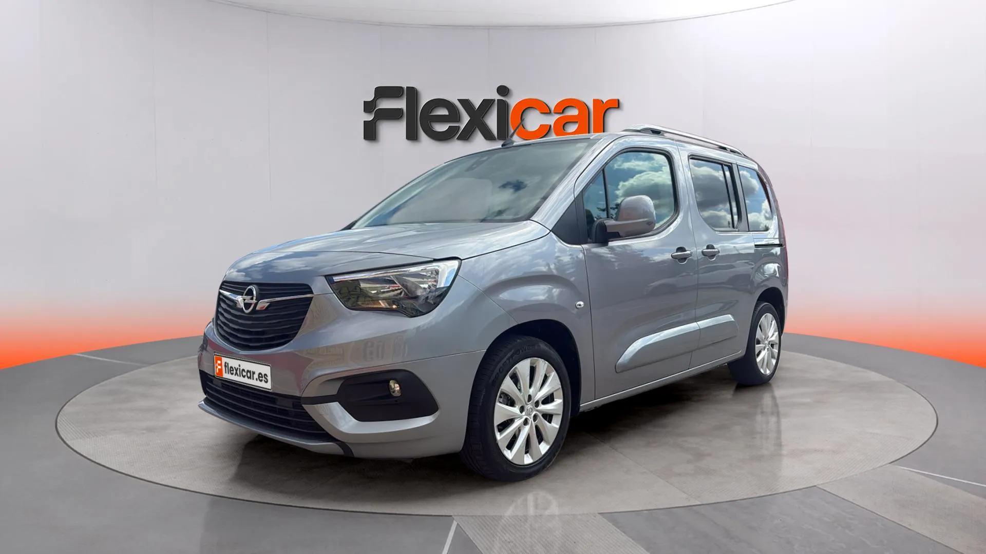 Opel Combo 1.2 T Expression XL - foto 3