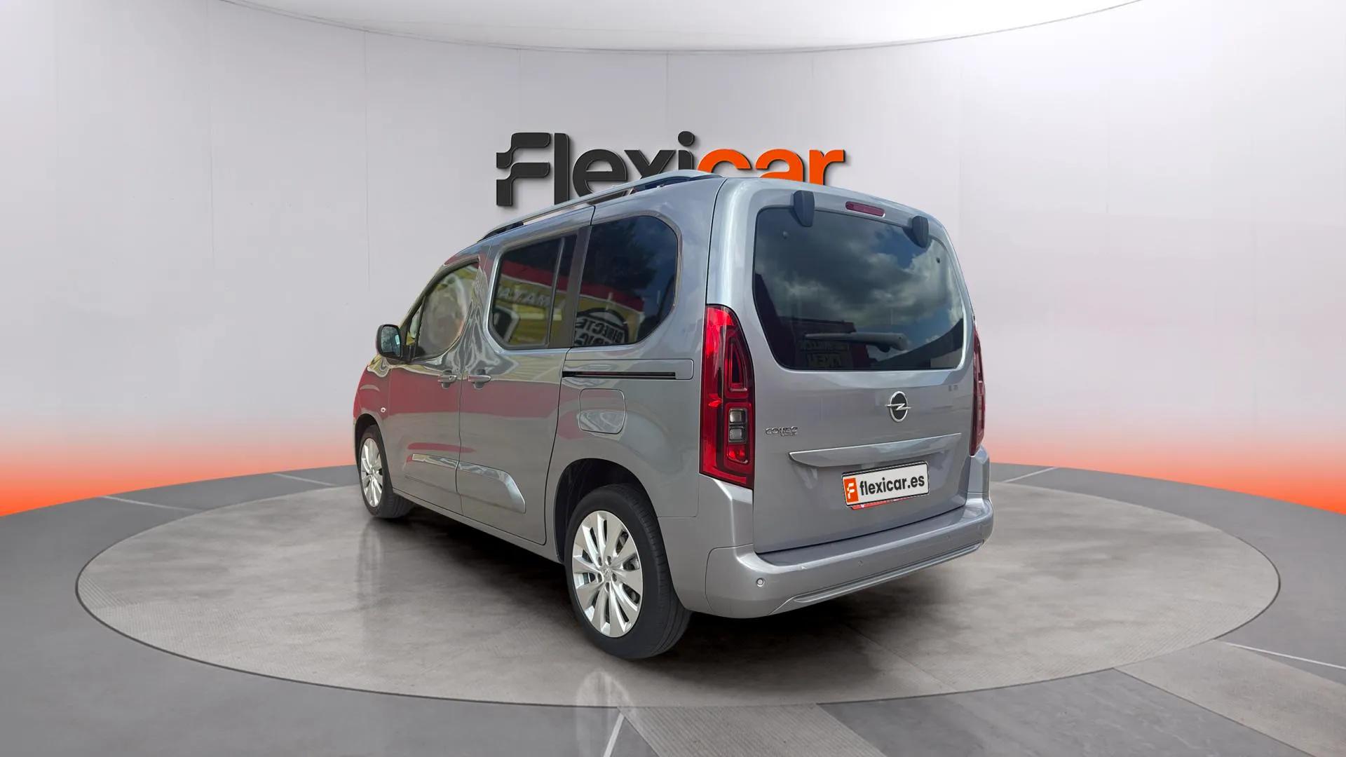 Opel Combo 1.2 T Expression XL - foto 5