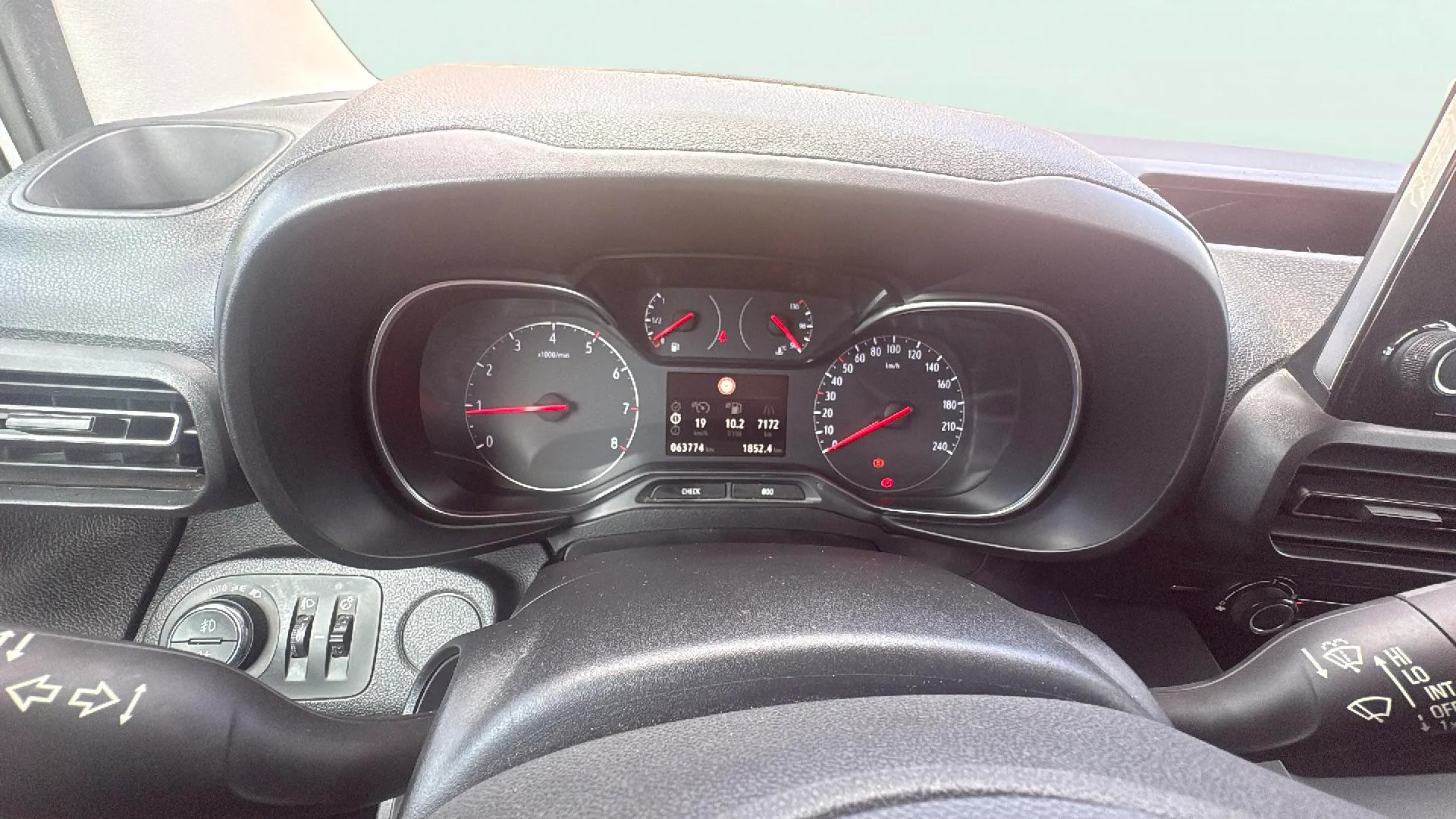 Opel Combo 1.2 T Expression XL - foto 12