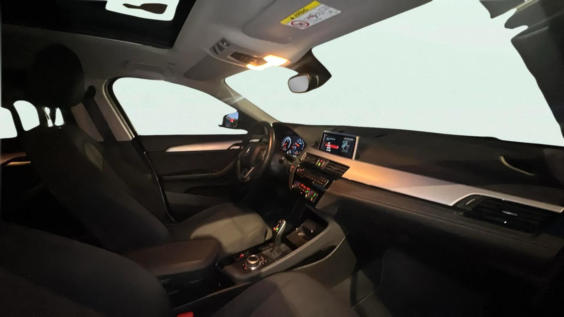 BMW X2 sDrive18i - foto 15