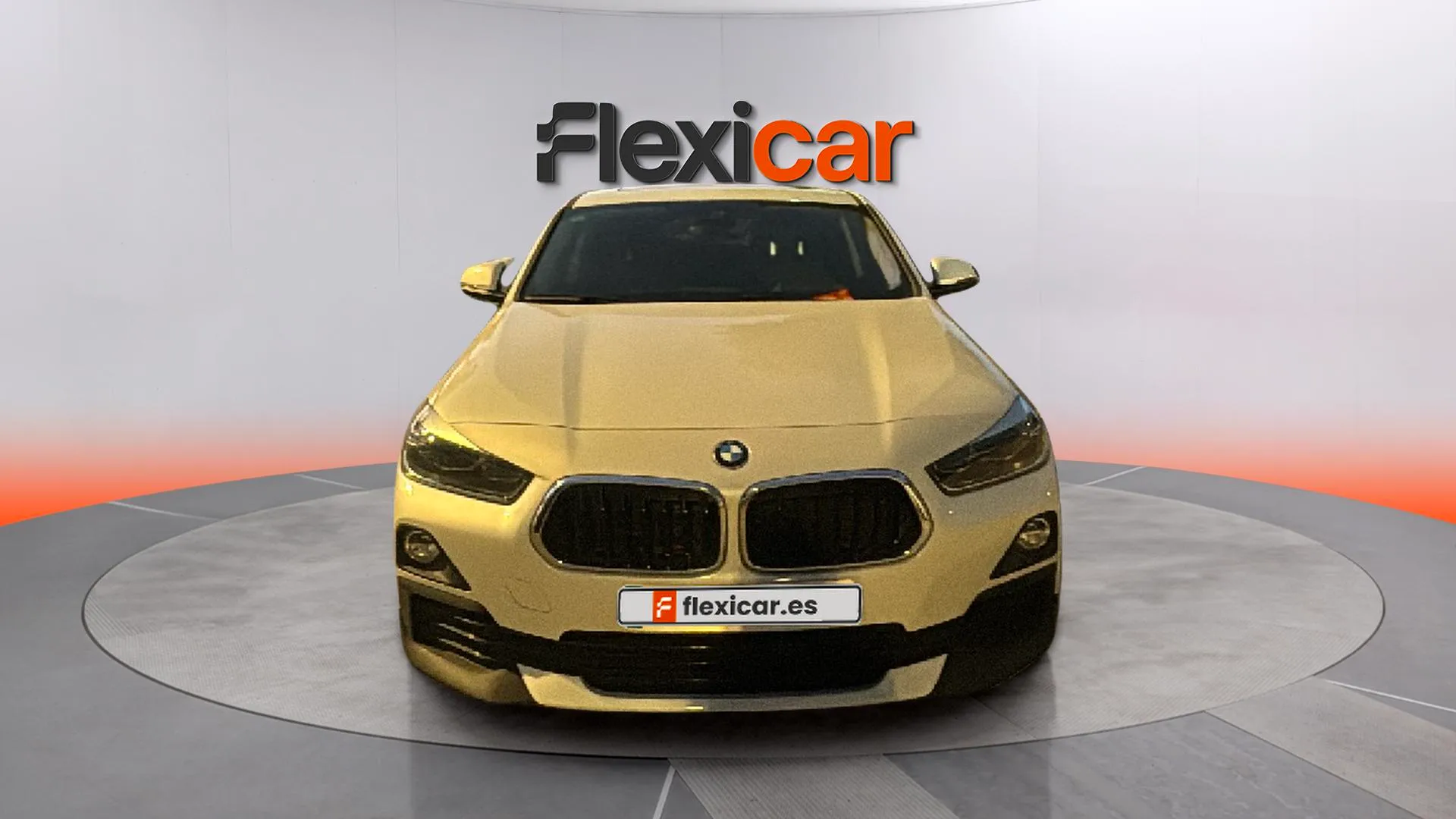 BMW X2 sDrive18i - foto 2