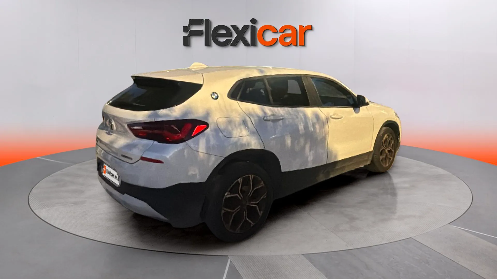 BMW X2 sDrive18i - foto 4