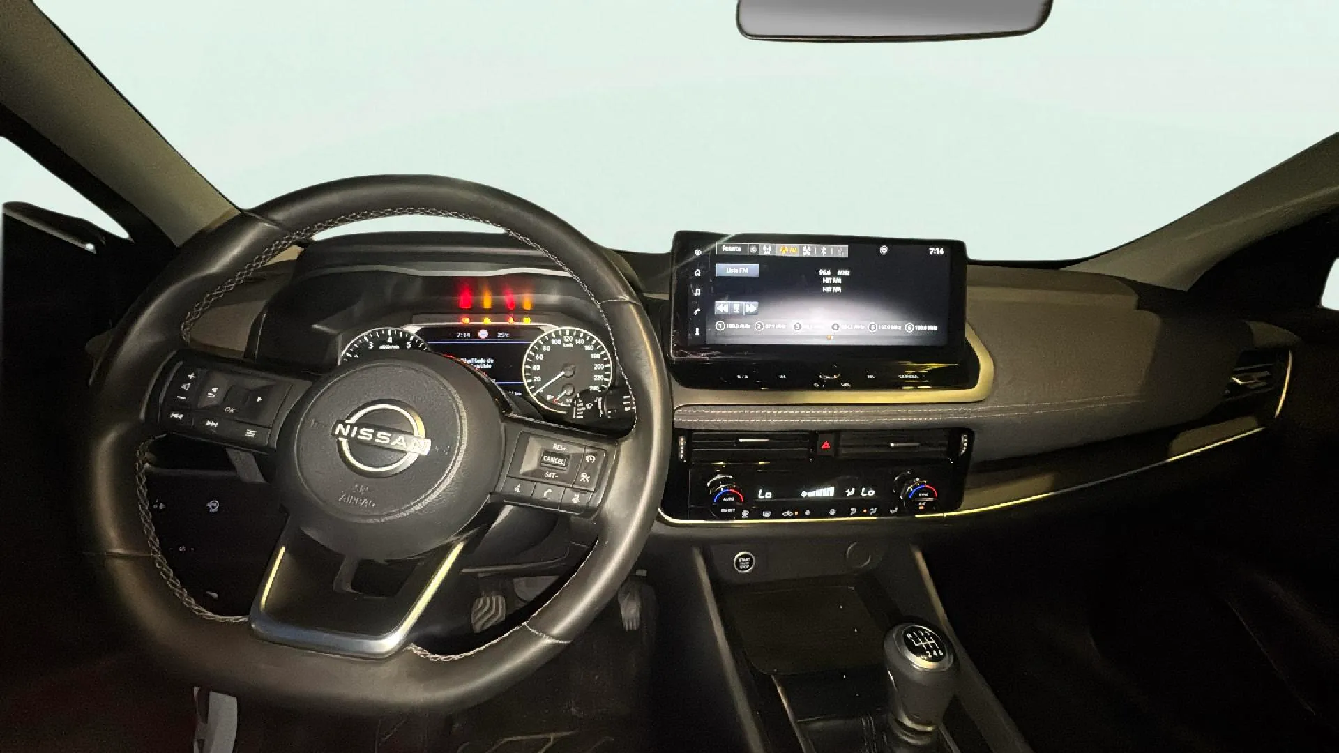 Nissan Qashqai DIG-T mHEV 4x2 Acenta - foto 12