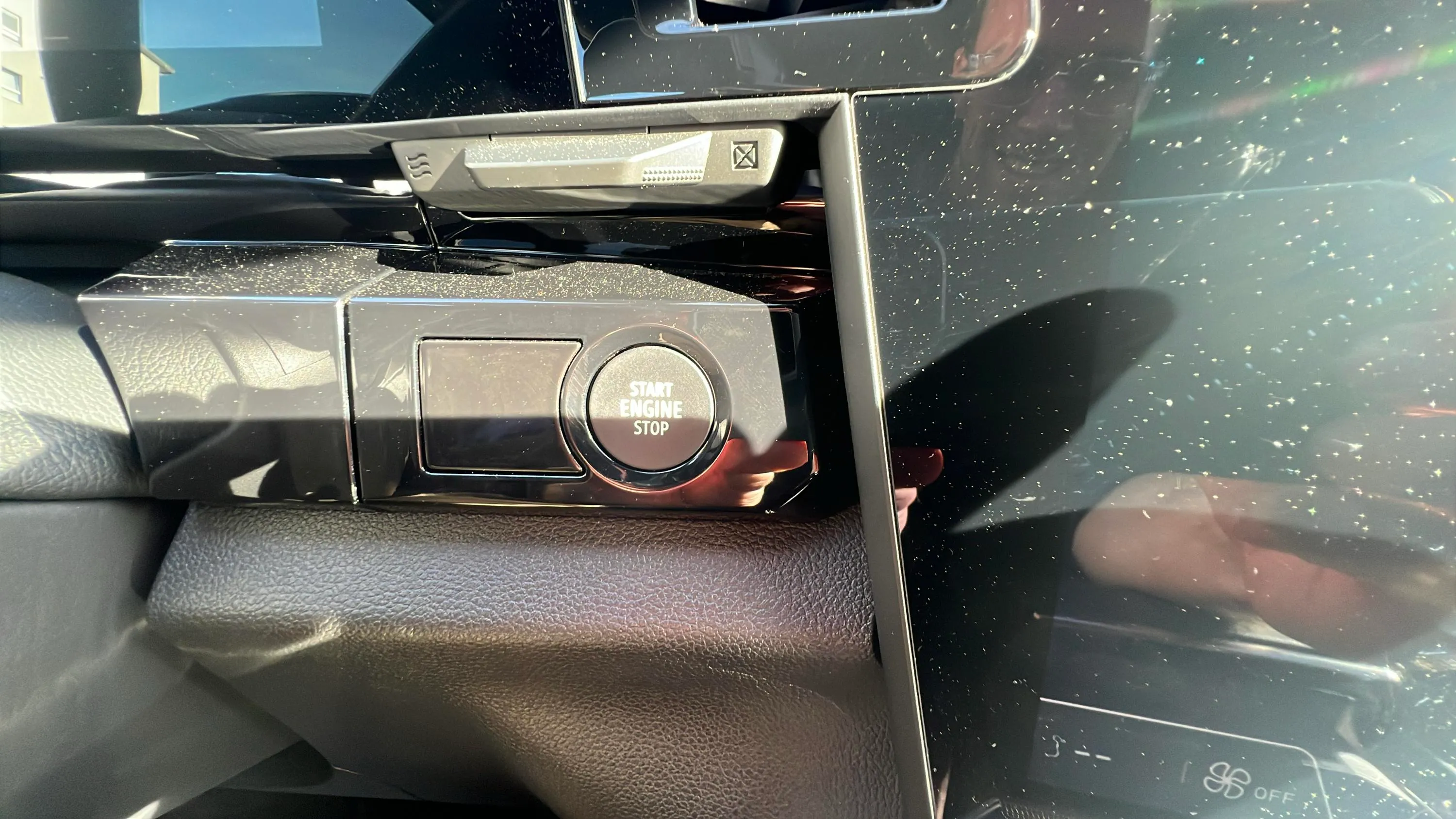 Renault Austral Iconic Esprit Alpine E-Tech F Hybr - foto 23