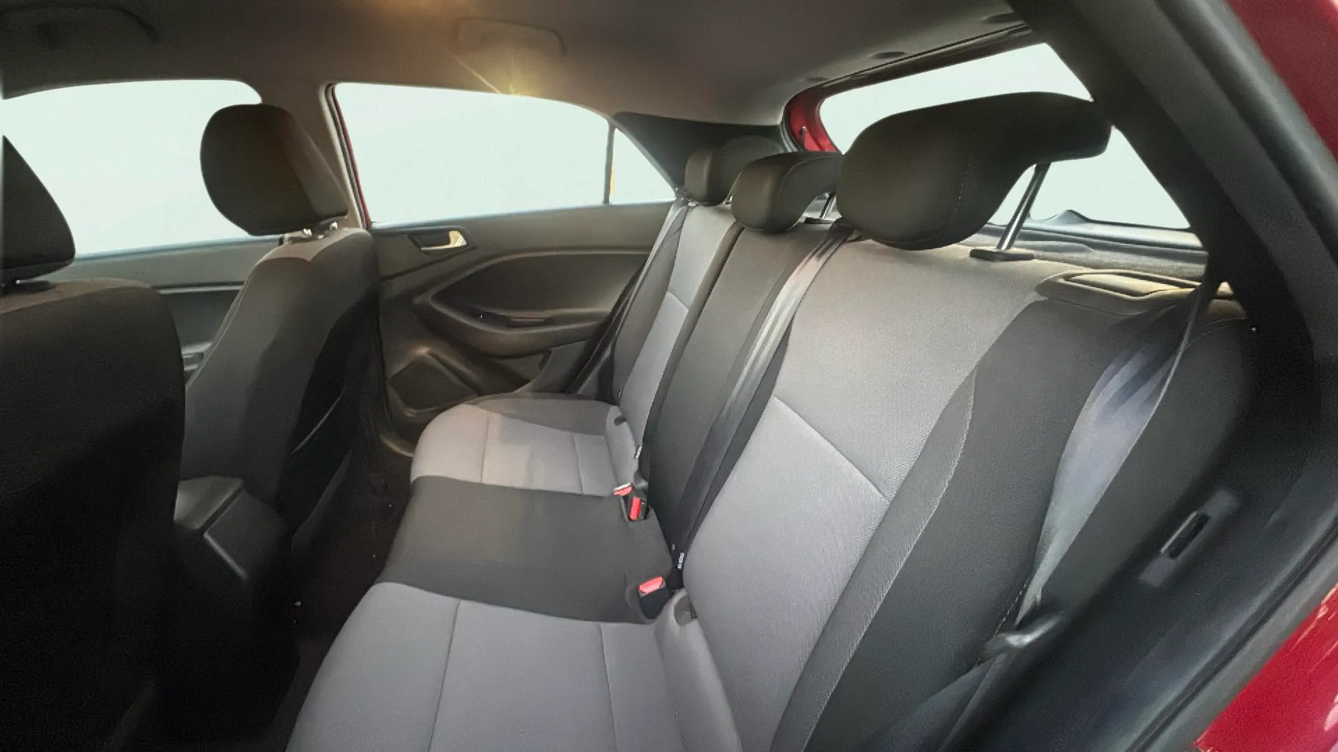 Hyundai i20 1.0 T-GDi Tecno DCT - foto 16