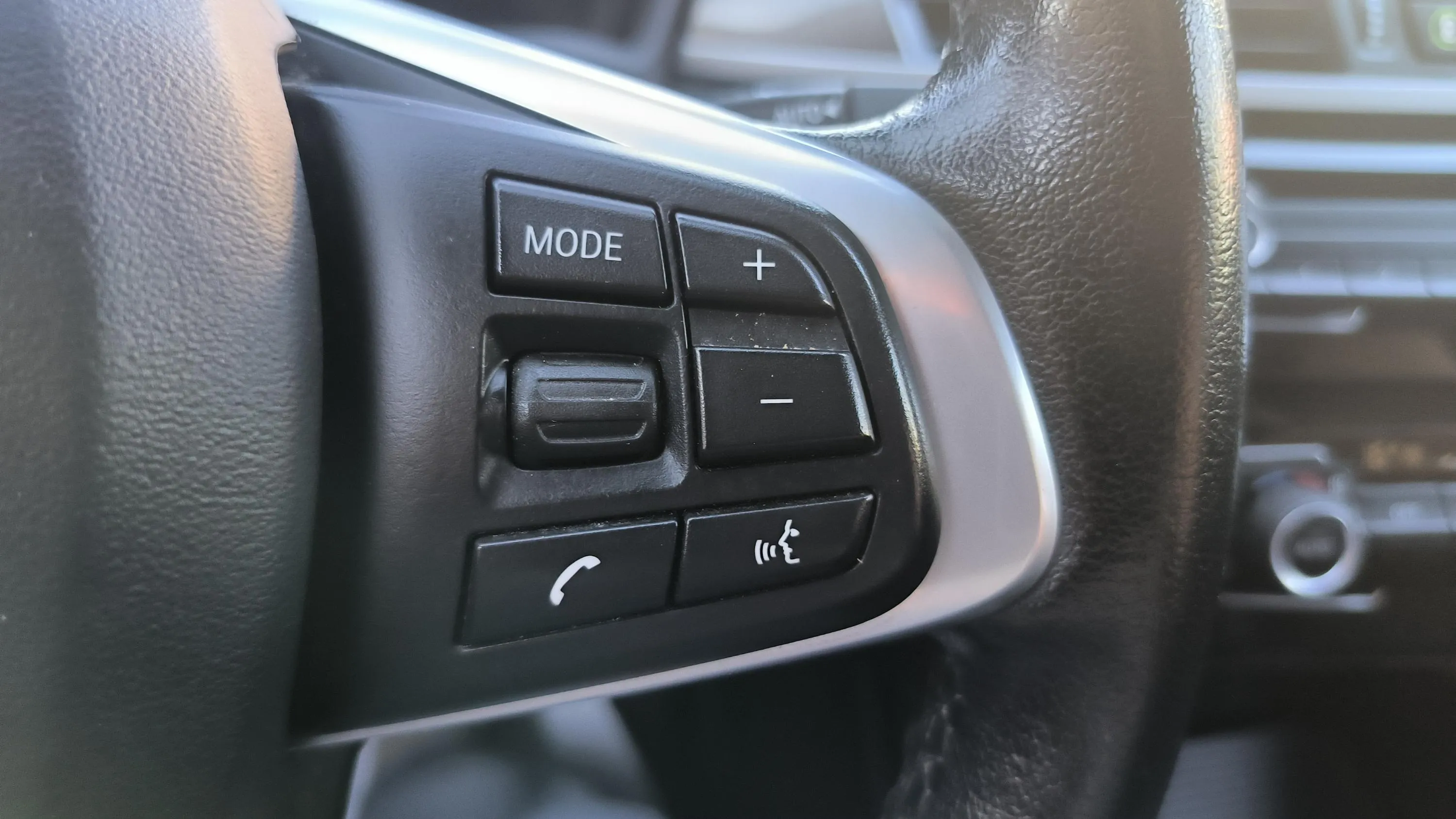 BMW X1 sDrive18d - foto 16