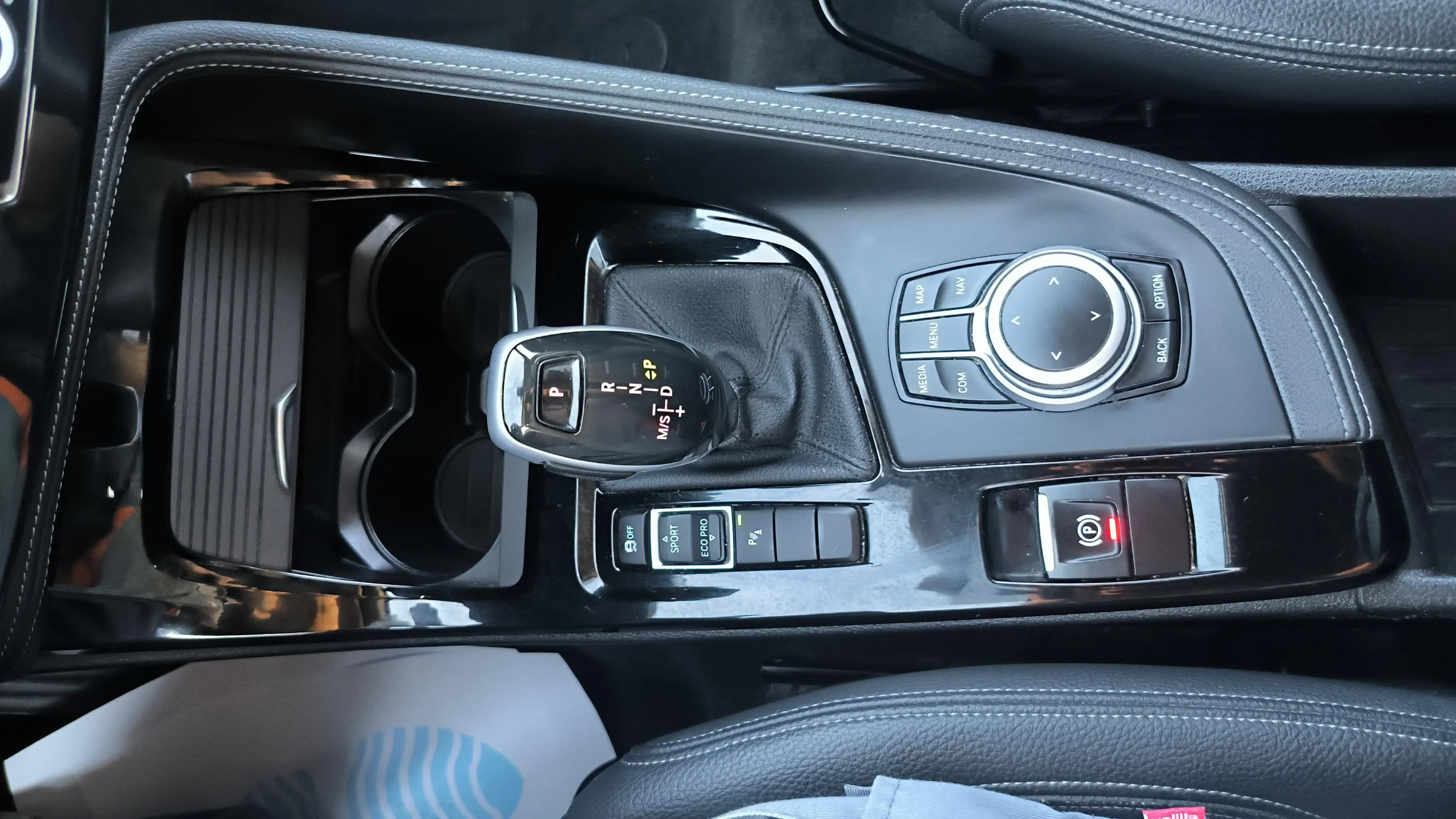 BMW X1 sDrive18d - foto 25