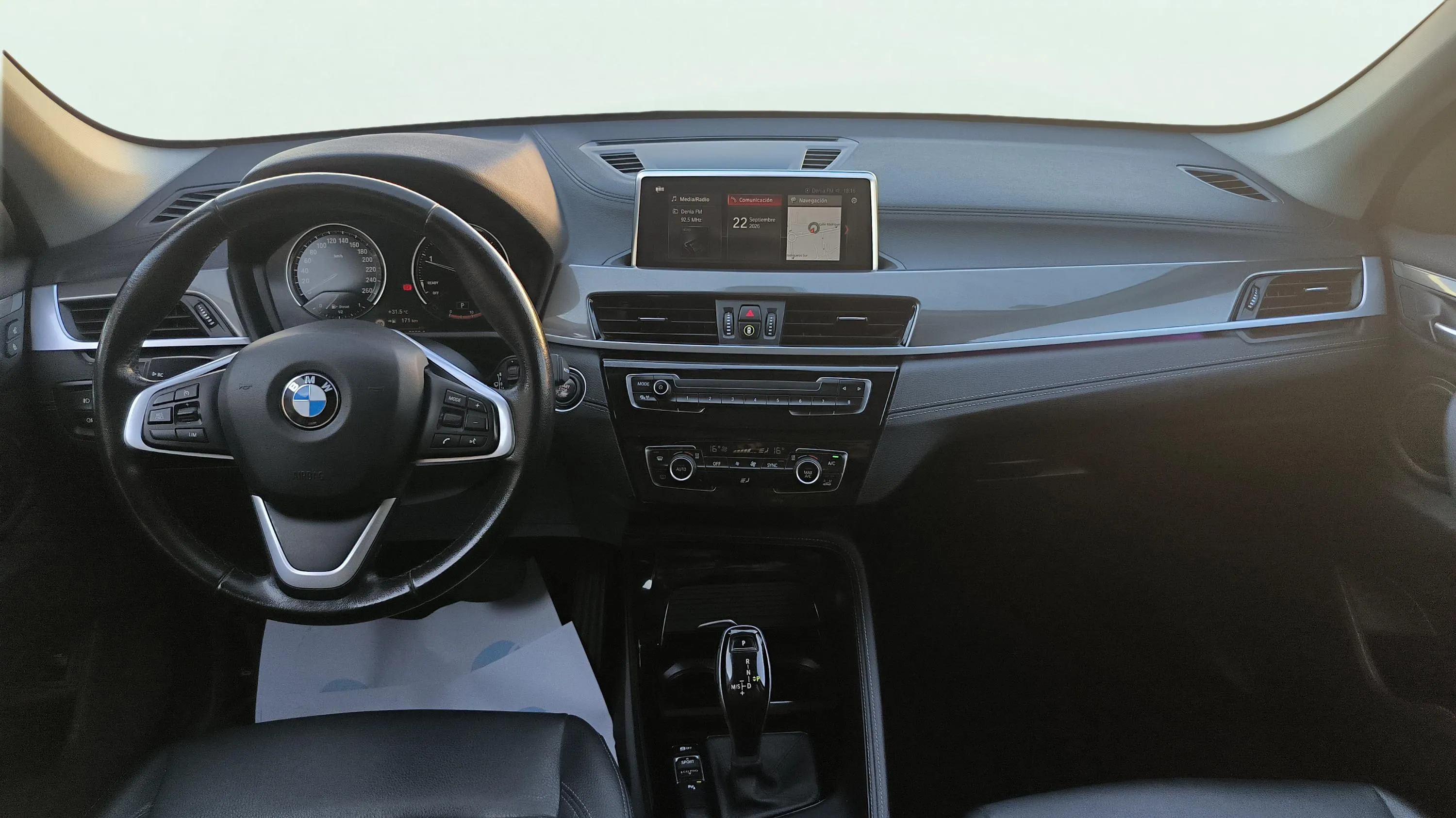 BMW X1 sDrive18d - foto 13