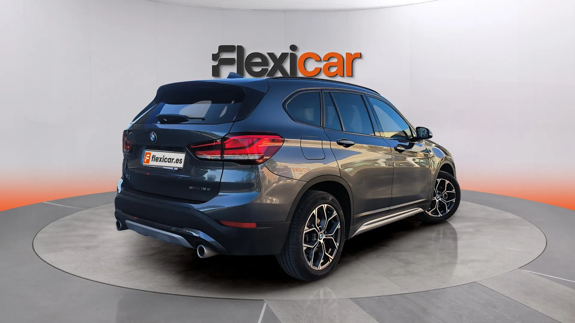 BMW X1 sDrive18d - foto 5