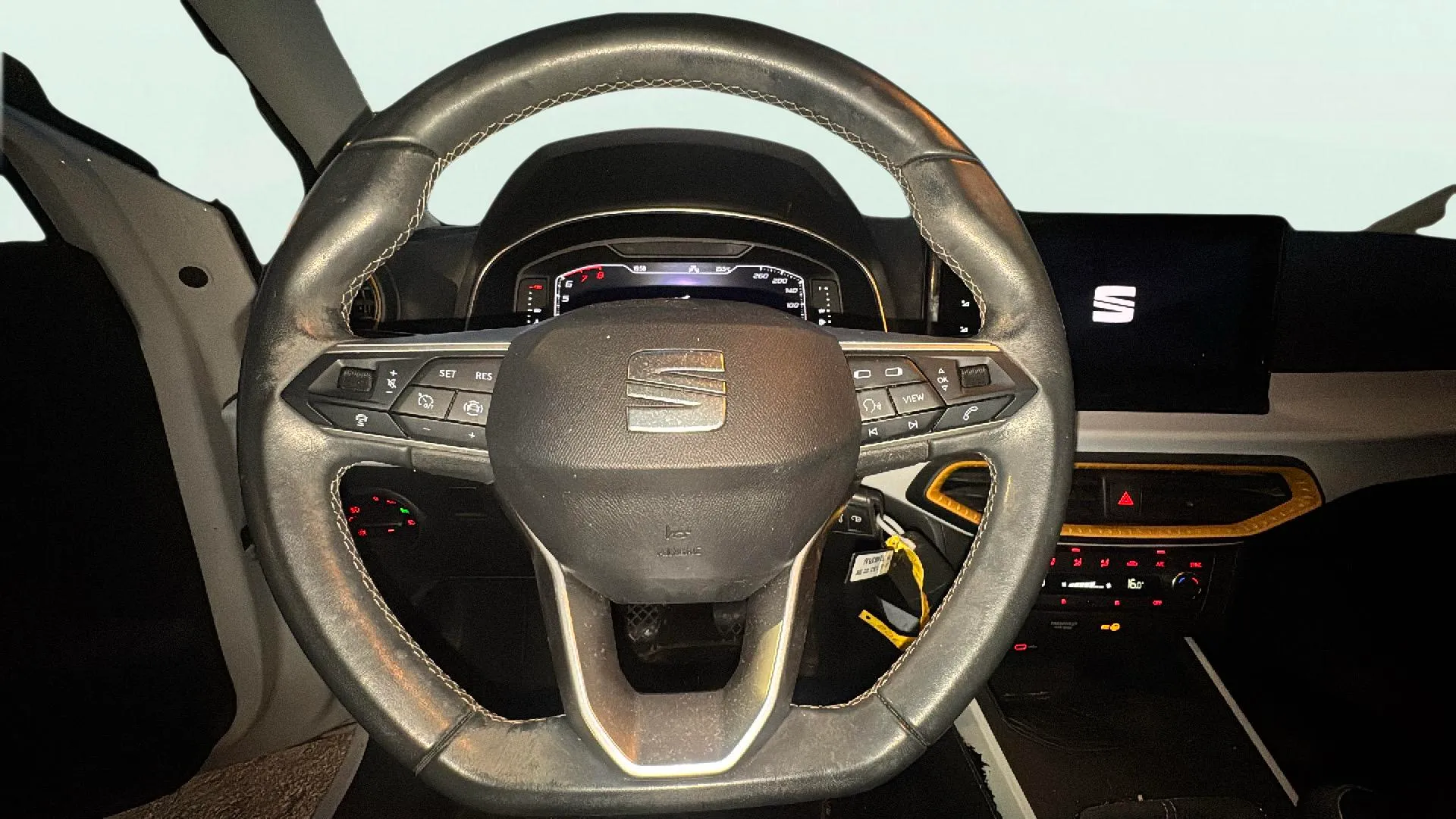 SEAT Arona 1.0 TSI Style - foto 9