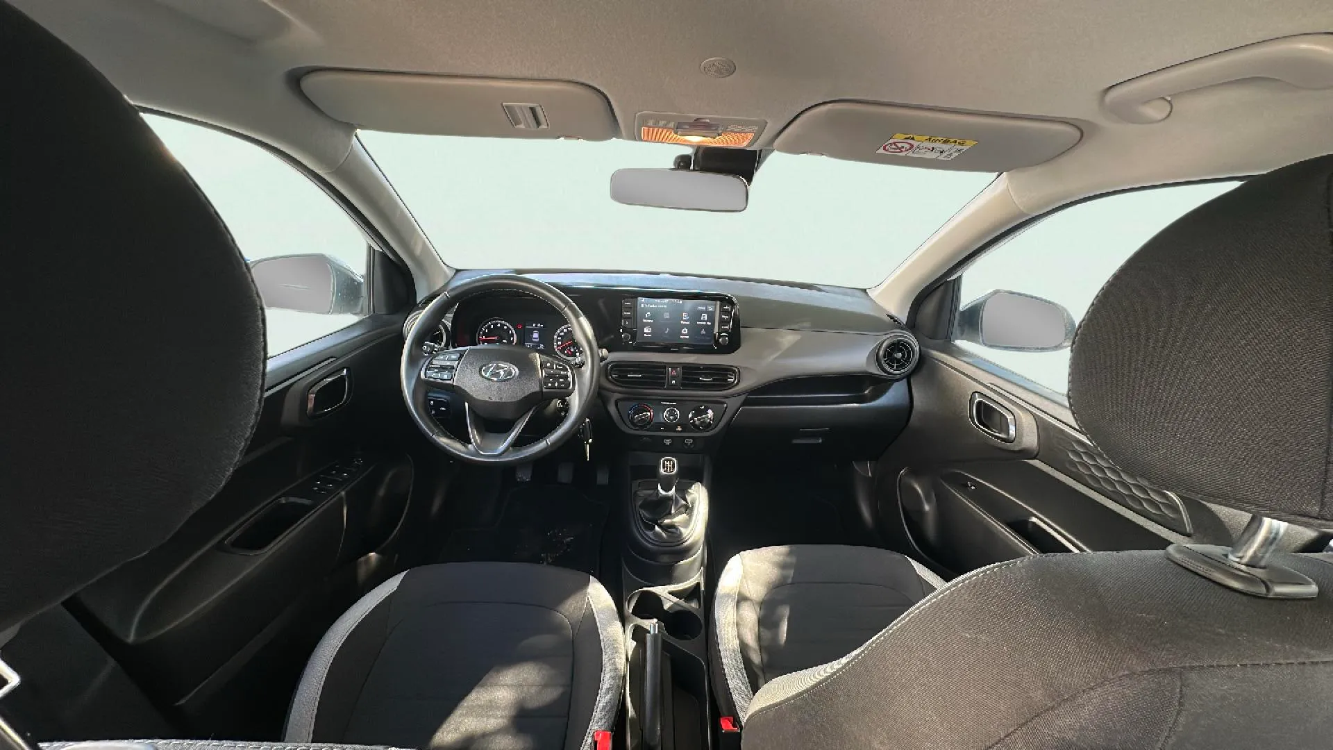 Hyundai i10 1.0 Klass - foto 7