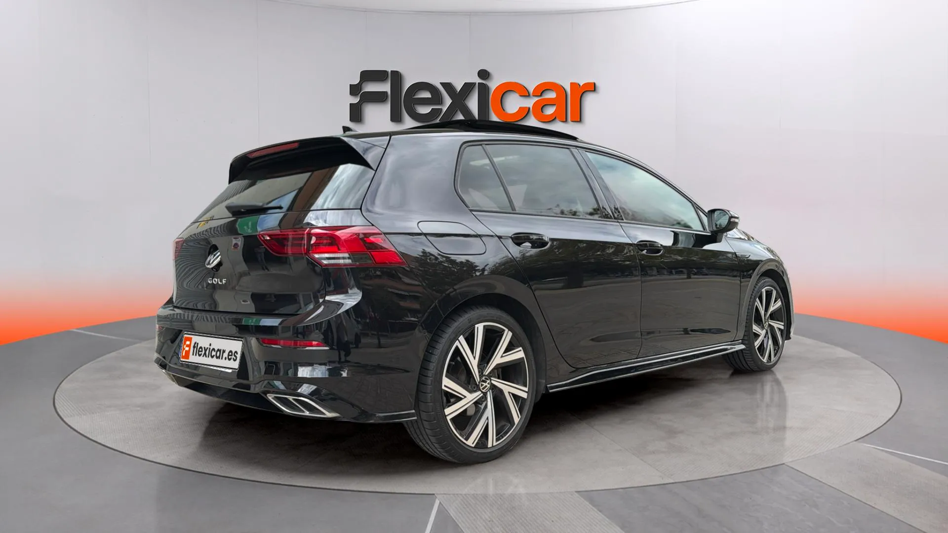 Volkswagen Golf R-Line 1.5 TSI - foto 3