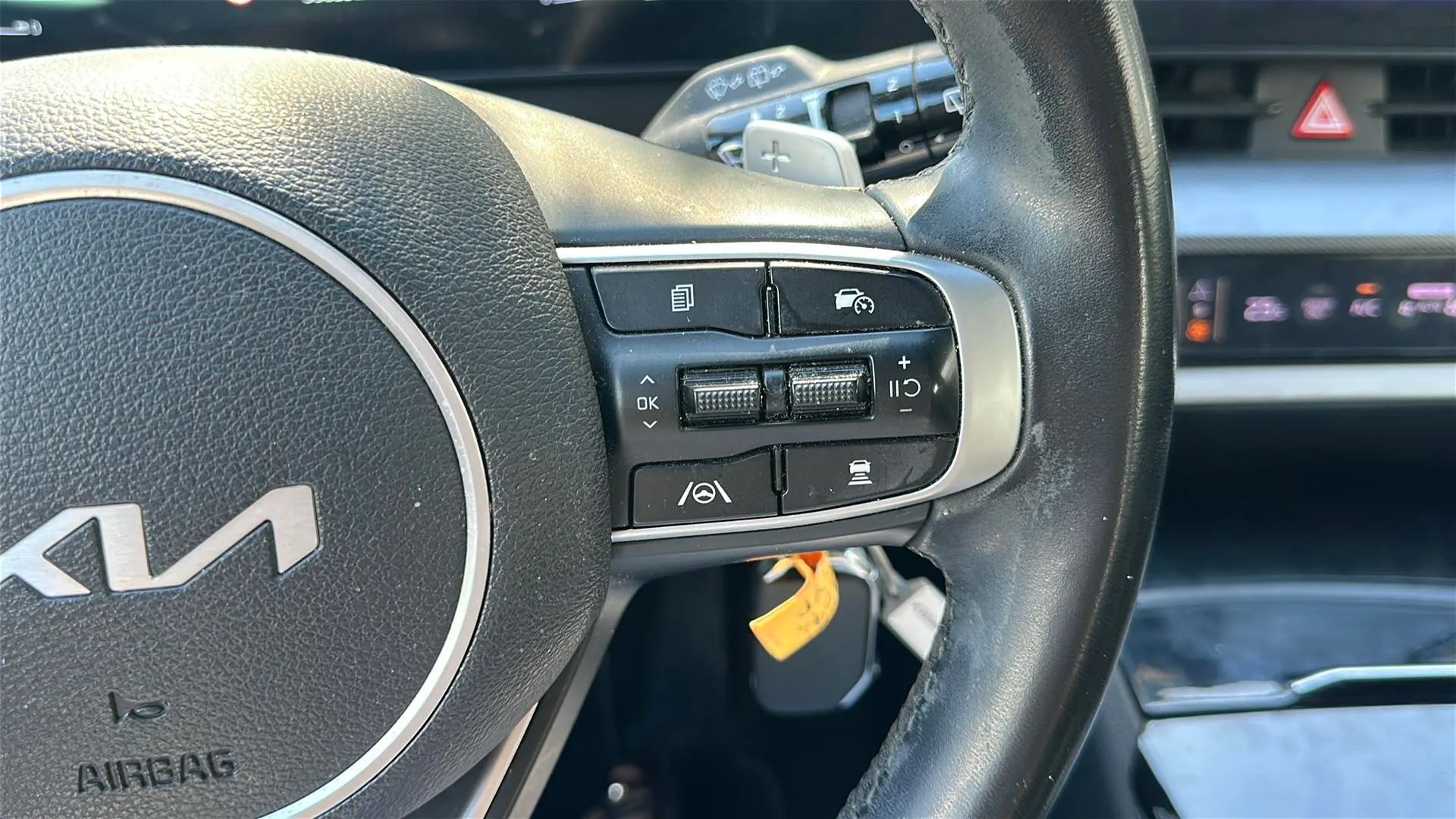 Kia Sportage 1.6 T-GDi HEV Drive 4x2 - foto 12