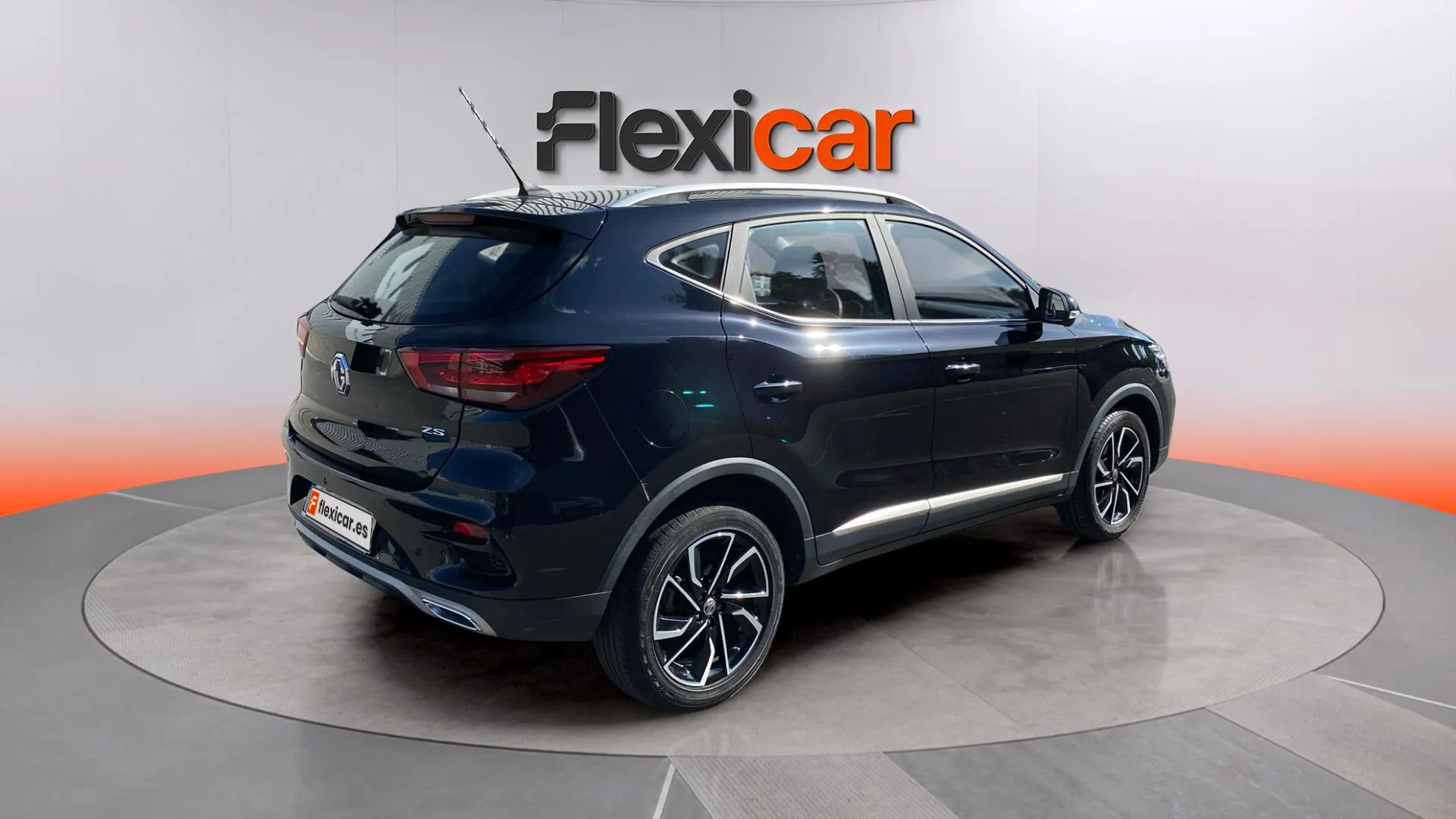 MG ZS 1.5 Luxury - foto 8
