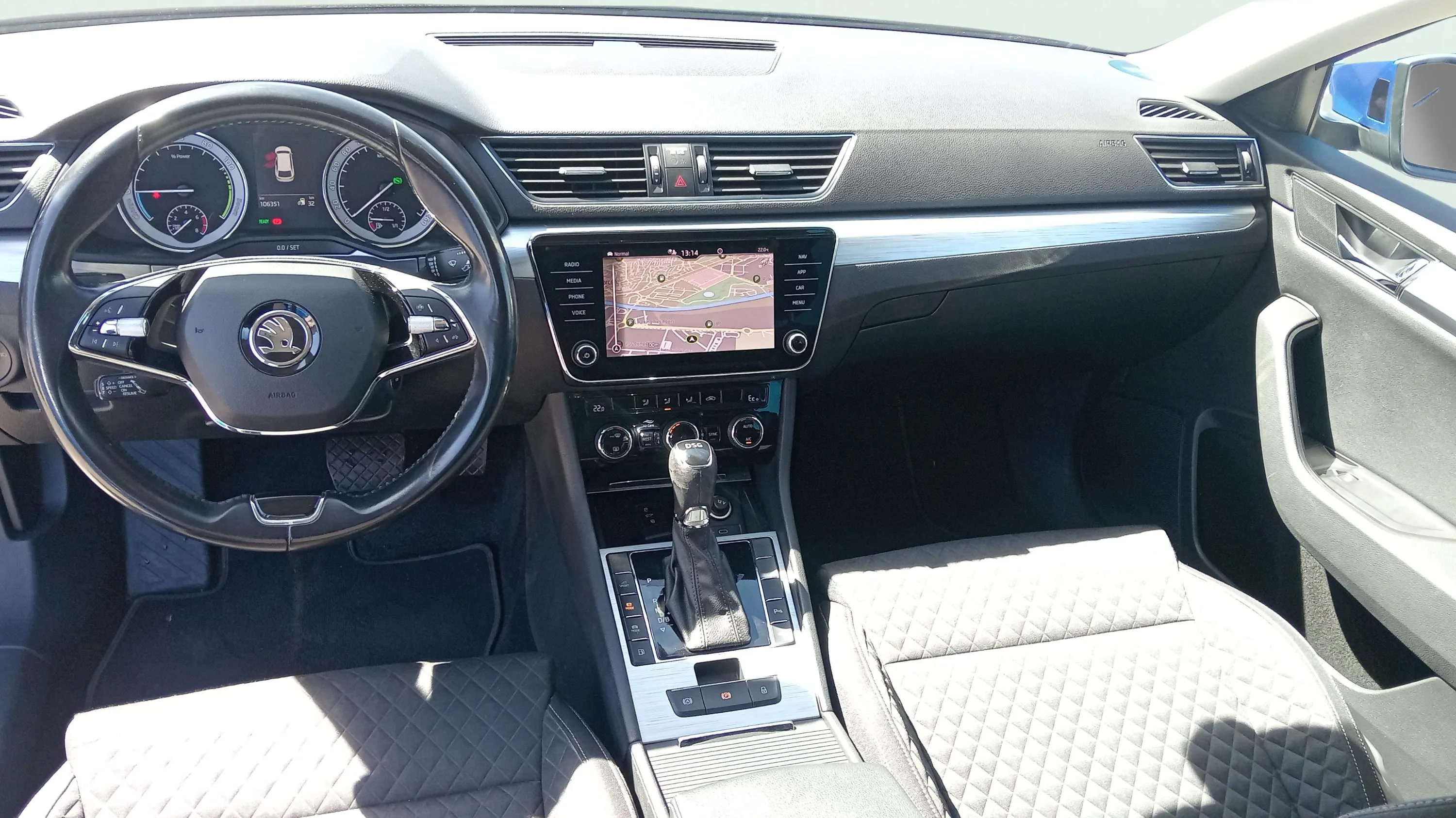 Škoda Superb Ambition 1.4 TSI iV P-HEV DSG - foto 15