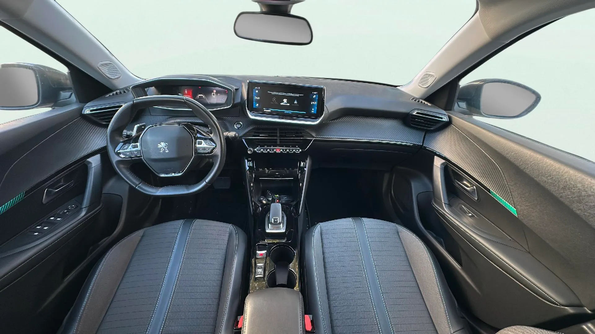 Peugeot 2008 Allure Pack PureTech 130 EAT8 - foto 9