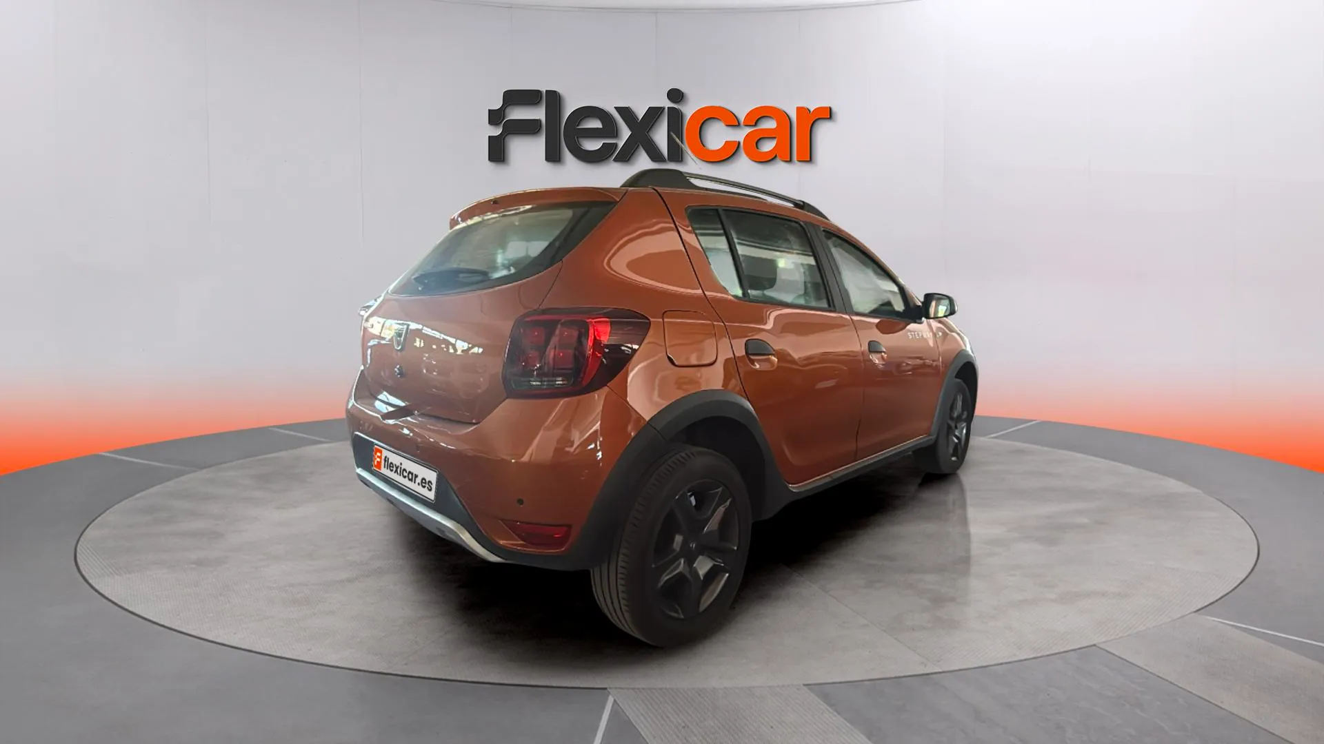 Dacia Sandero Laureate 1.0 - foto 6