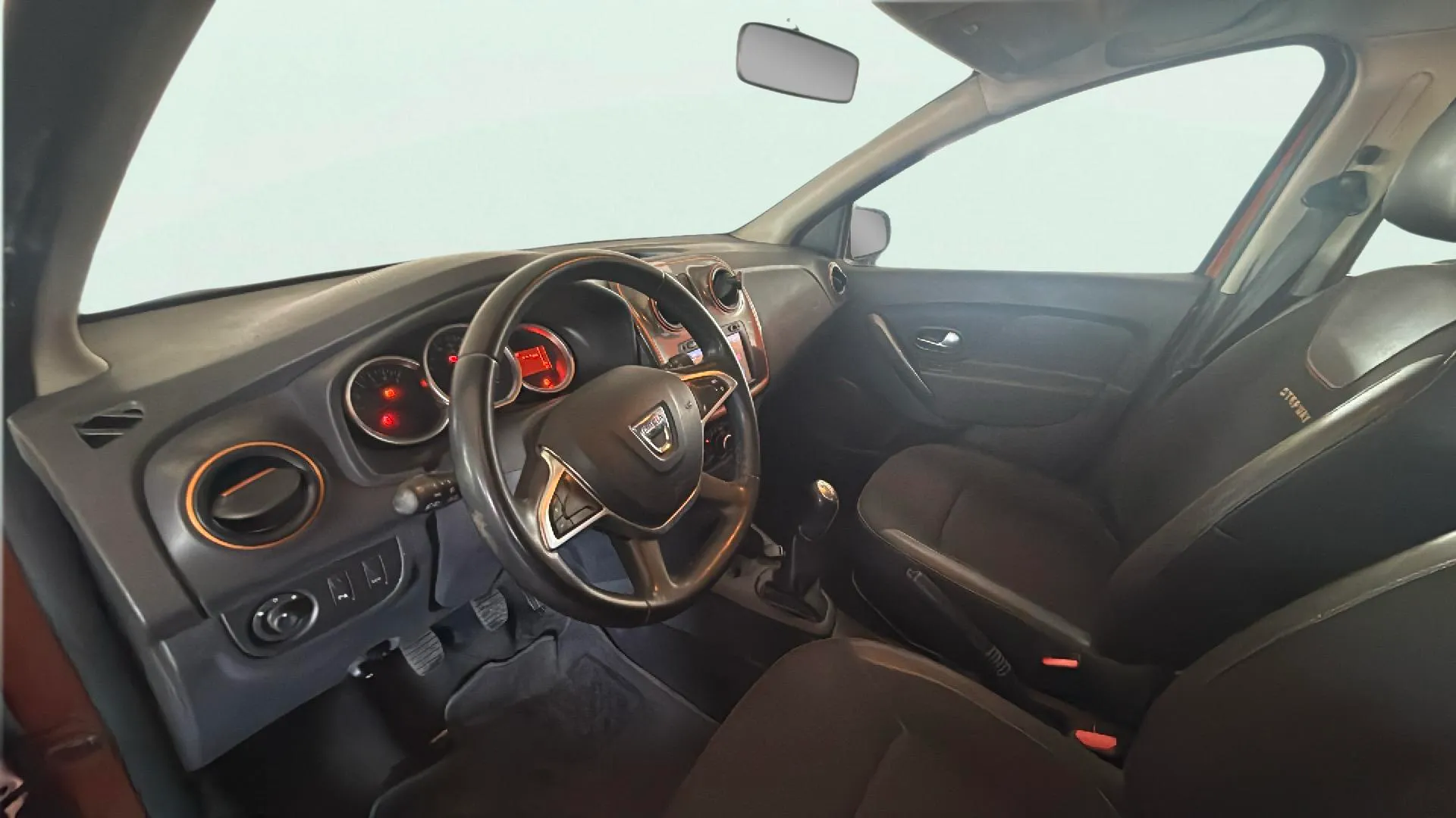 Dacia Sandero Laureate 1.0 - foto 15