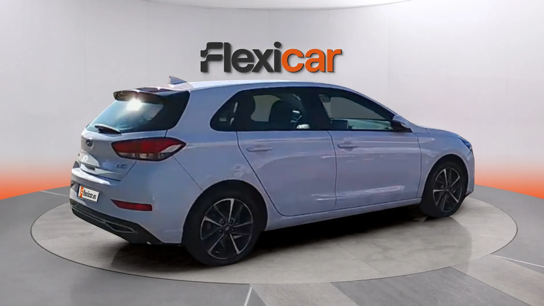 Hyundai i30 1.5 DPI Essence - foto 3