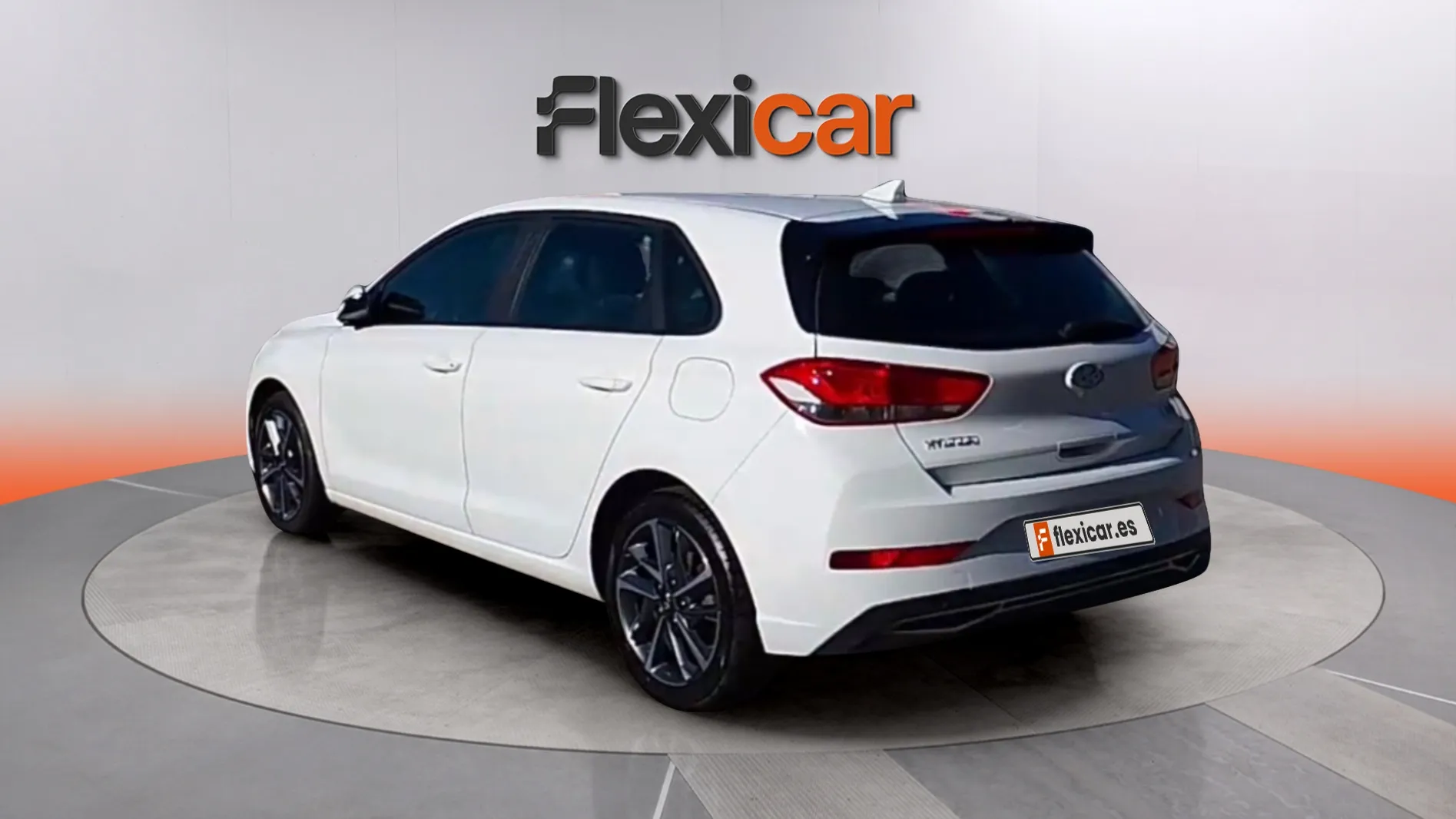 Hyundai i30 1.5 DPI Essence - foto 5