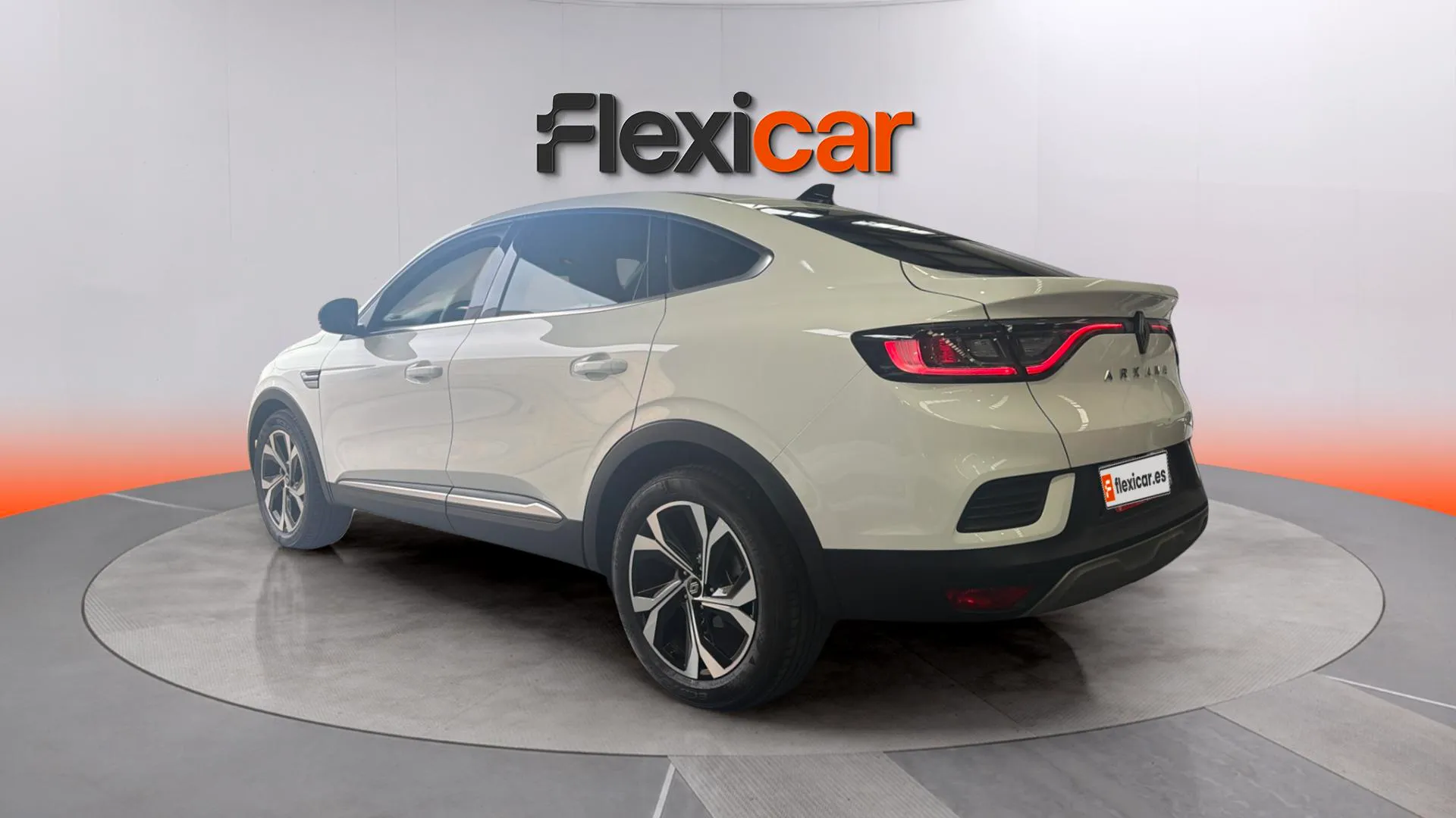 Renault Arkana Evolution TCe EDC mild hybr - foto 4