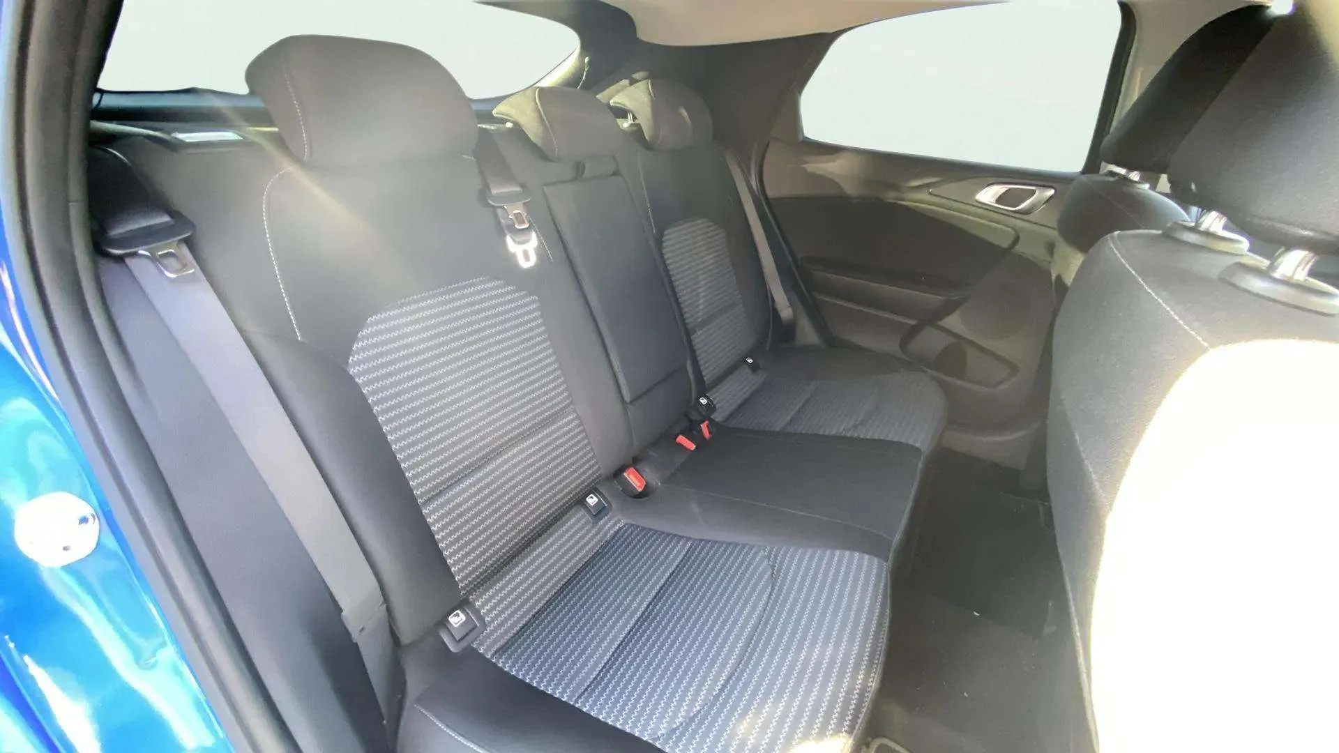 Kia XCeed 1.0 T-GDi Concept - foto 14