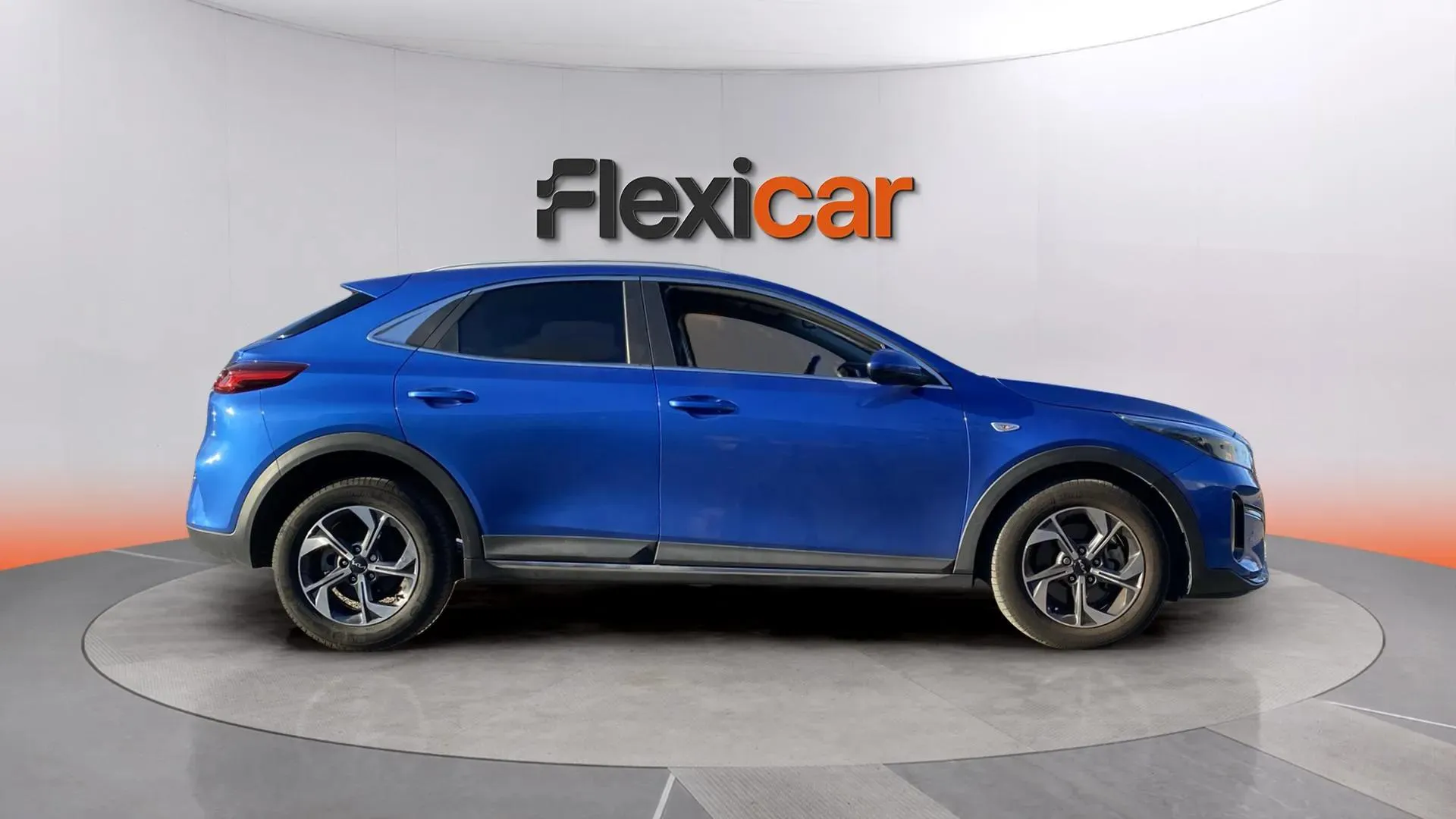Kia XCeed 1.0 T-GDi Concept - foto 2