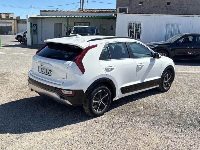 Kia Niro 1.6 GDi PHEV Drive - foto 6
