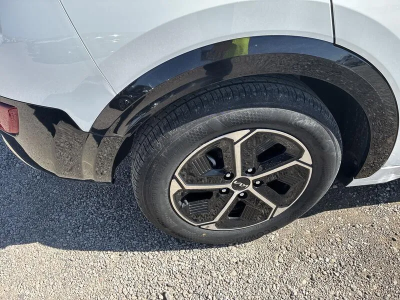 Kia Niro 1.6 GDi PHEV Drive - foto 36