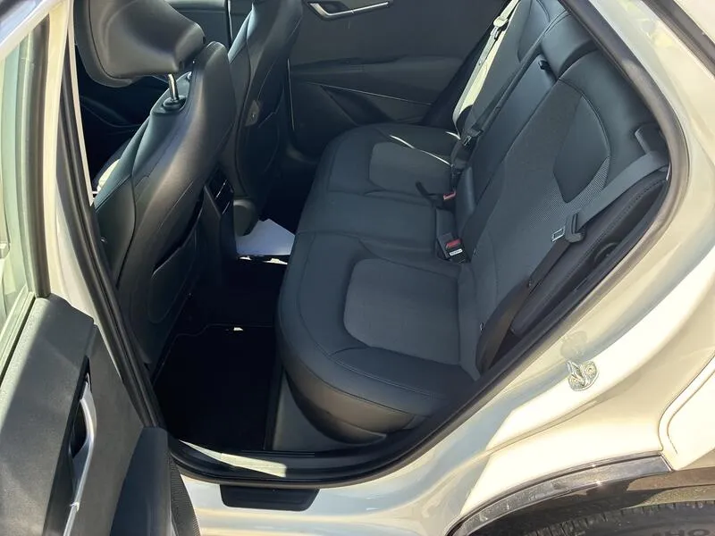 Kia Niro 1.6 GDi PHEV Drive - foto 29
