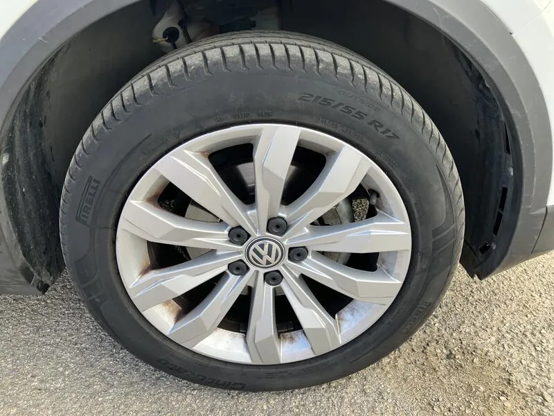 Volkswagen T-Roc Advance 1.0 TSI - foto 43