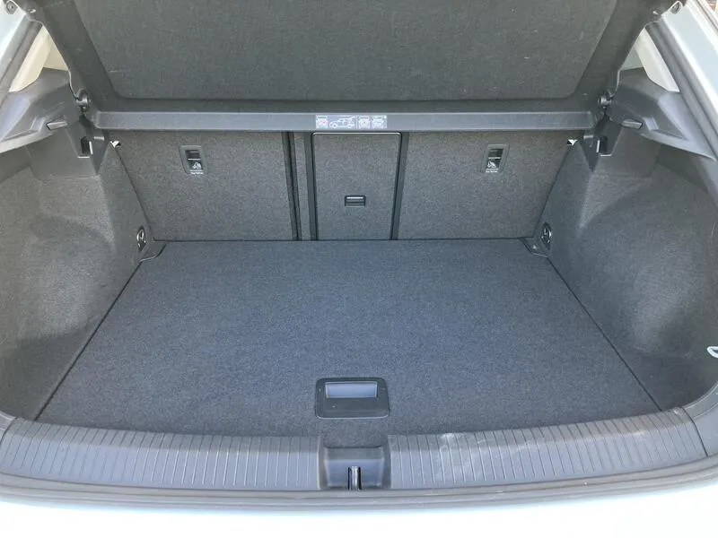 Volkswagen T-Roc Advance 1.0 TSI - foto 36