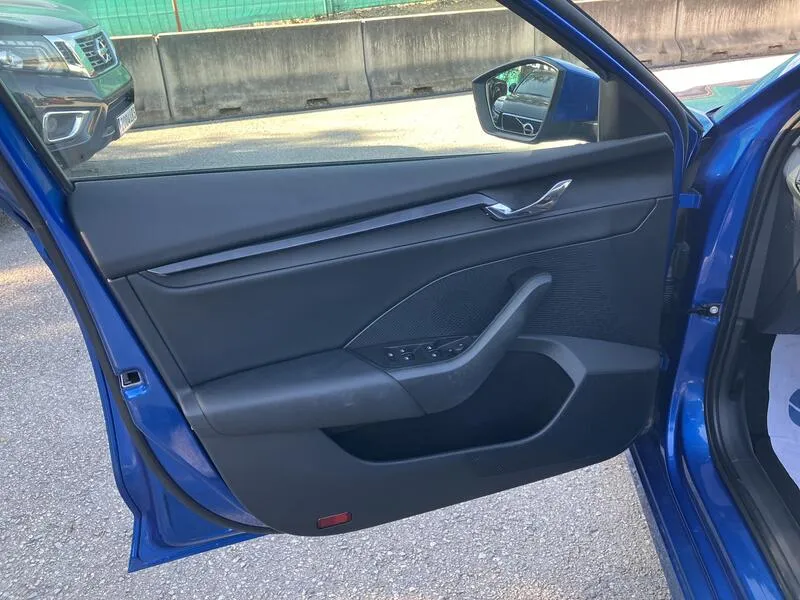 Škoda Octavia Combi 2.0 TDI DSG Ambition - foto 11