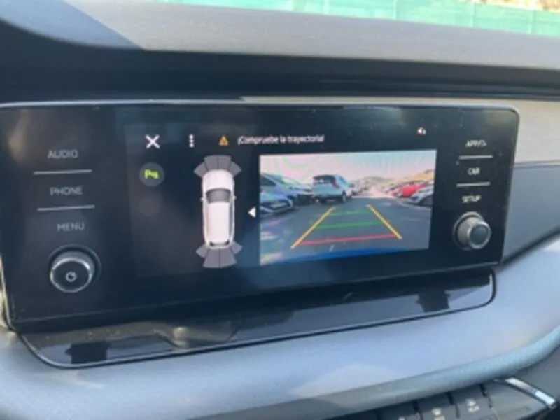 Škoda Octavia Combi 2.0 TDI DSG Ambition - foto 19