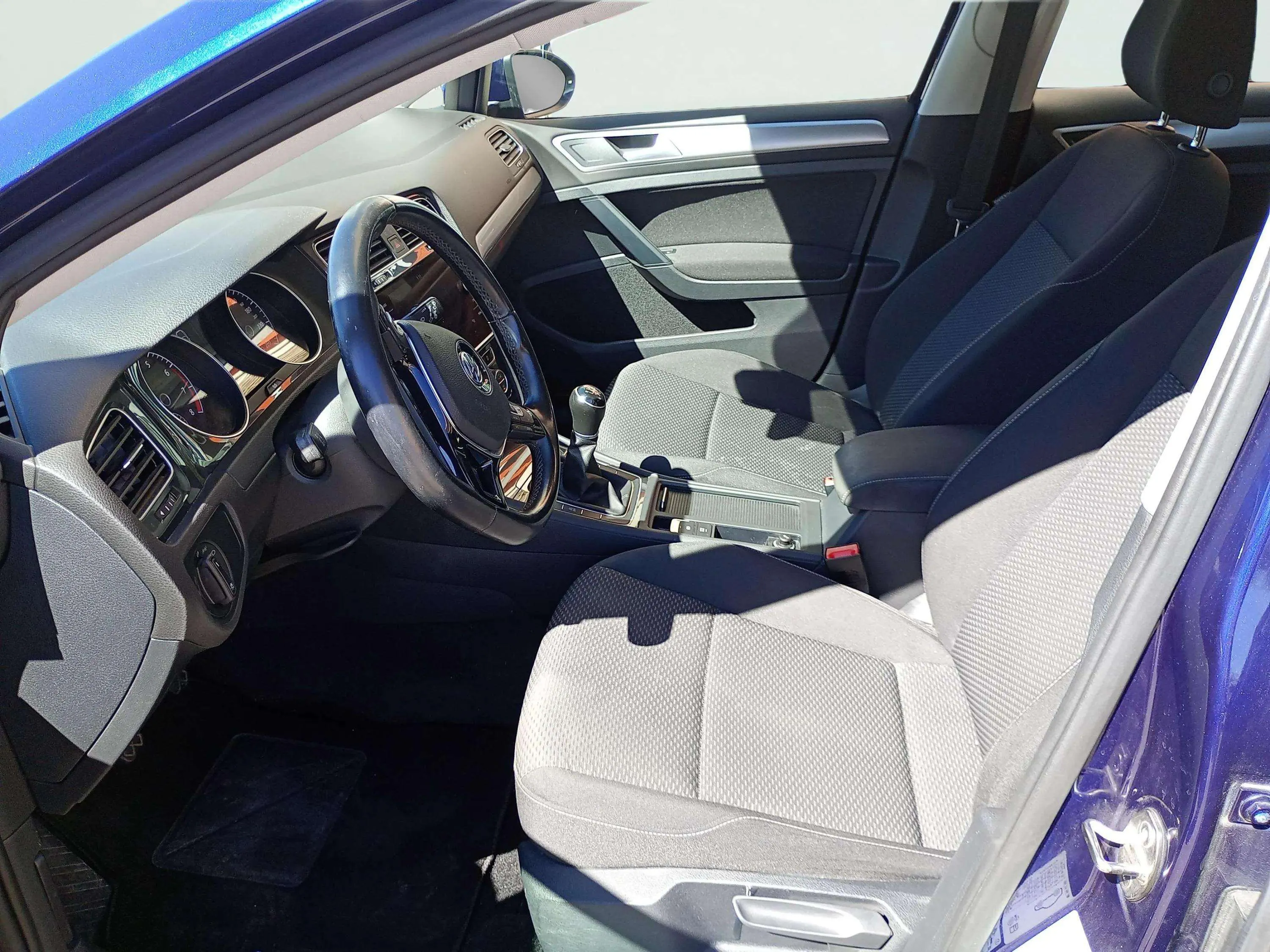 Volkswagen Golf Advance 1.5 TSI EVO - foto 6