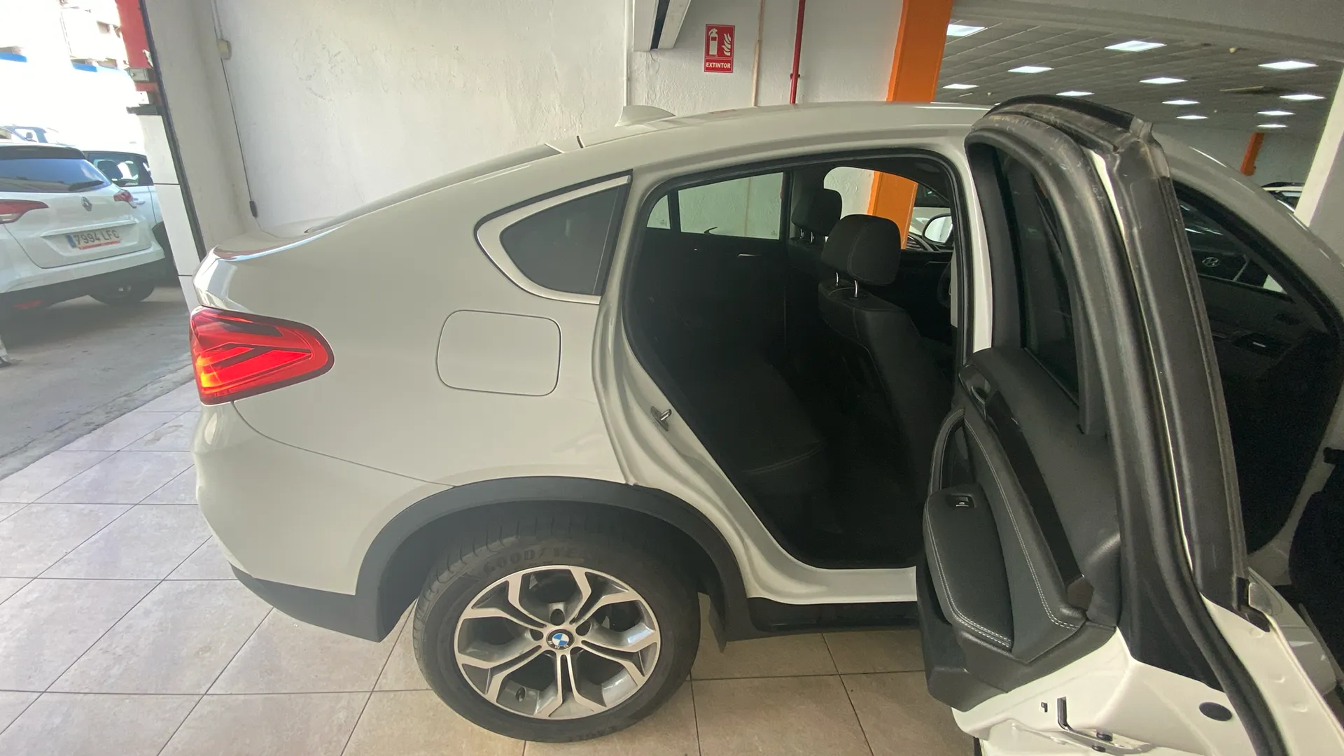 BMW X4 xDrive20d - foto 7