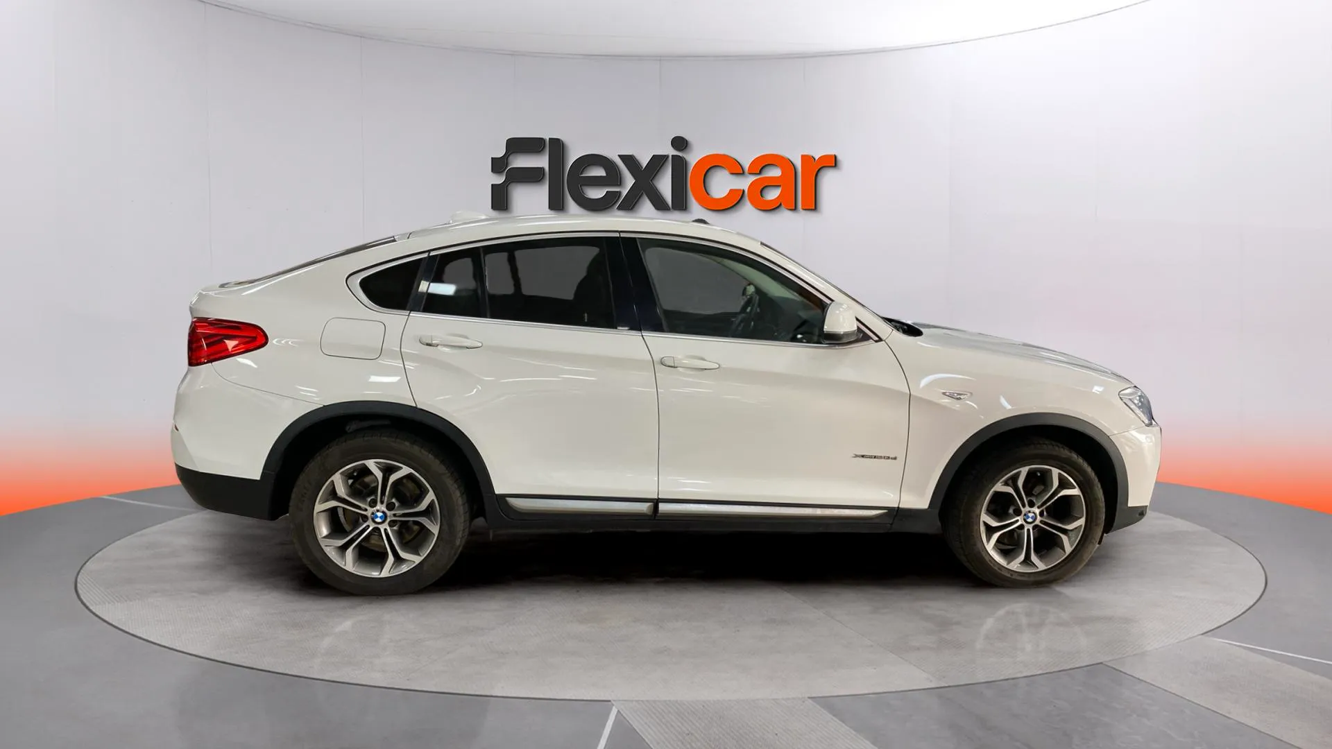 BMW X4 xDrive20d - foto 3