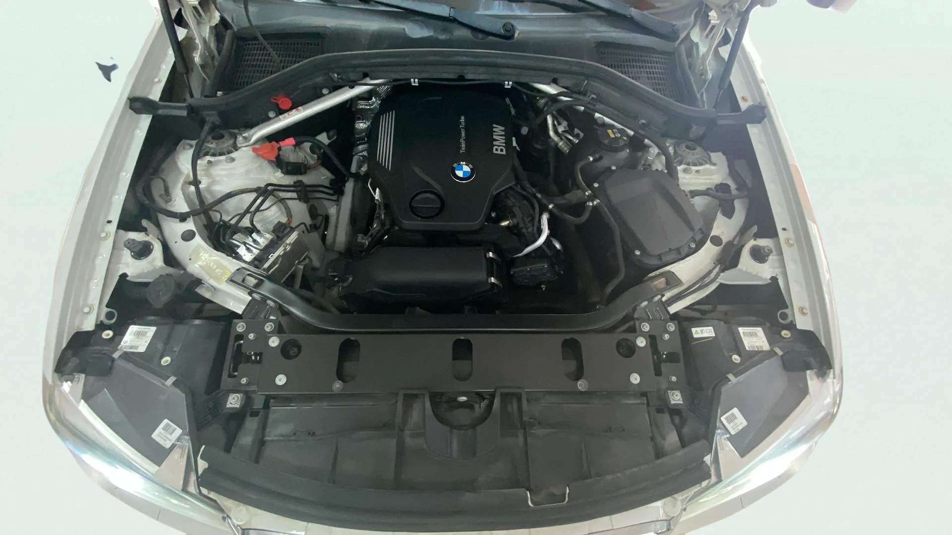 BMW X4 xDrive20d - foto 15