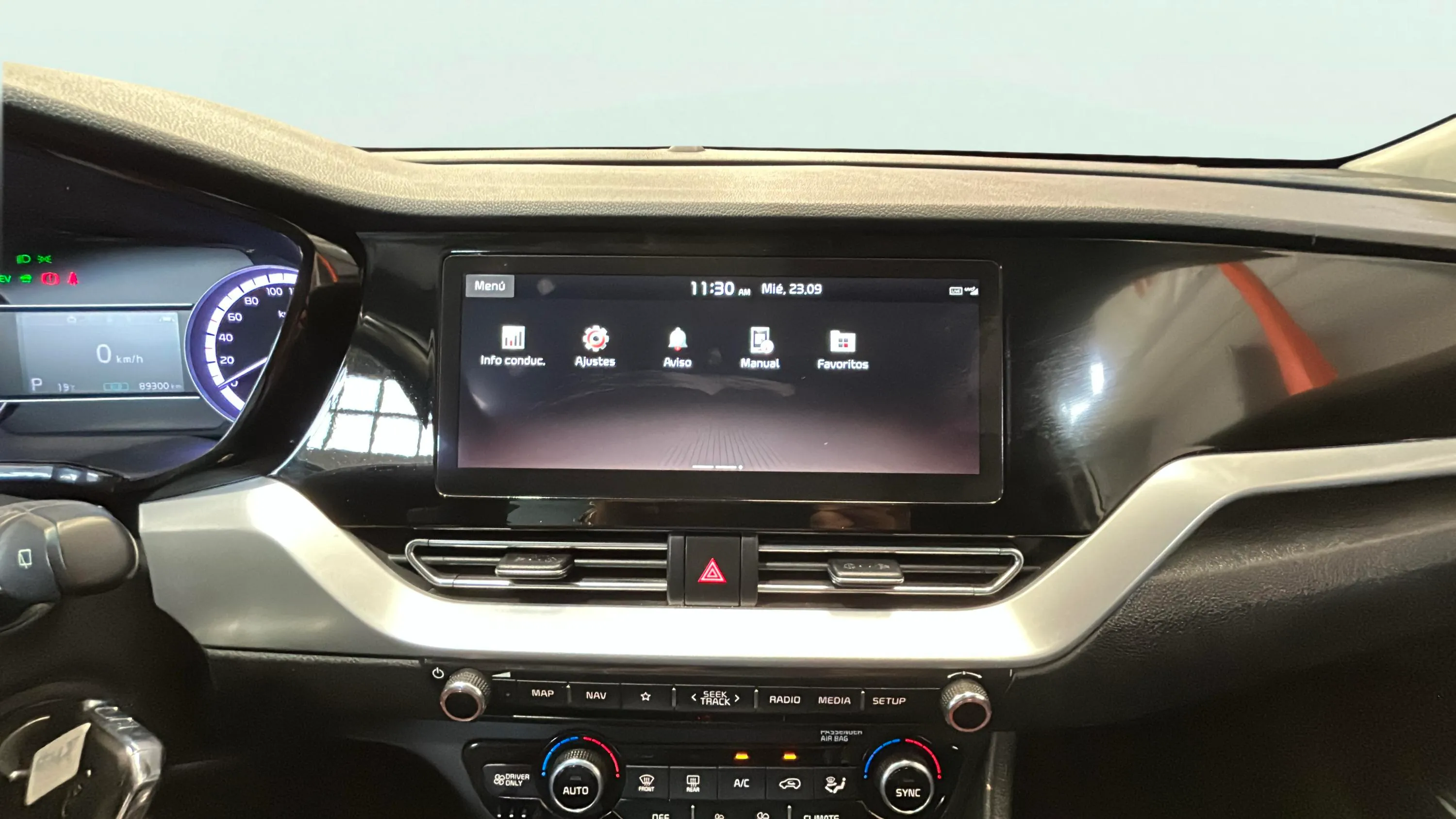 Kia Niro 1.6 GDi HEV Drive - foto 25