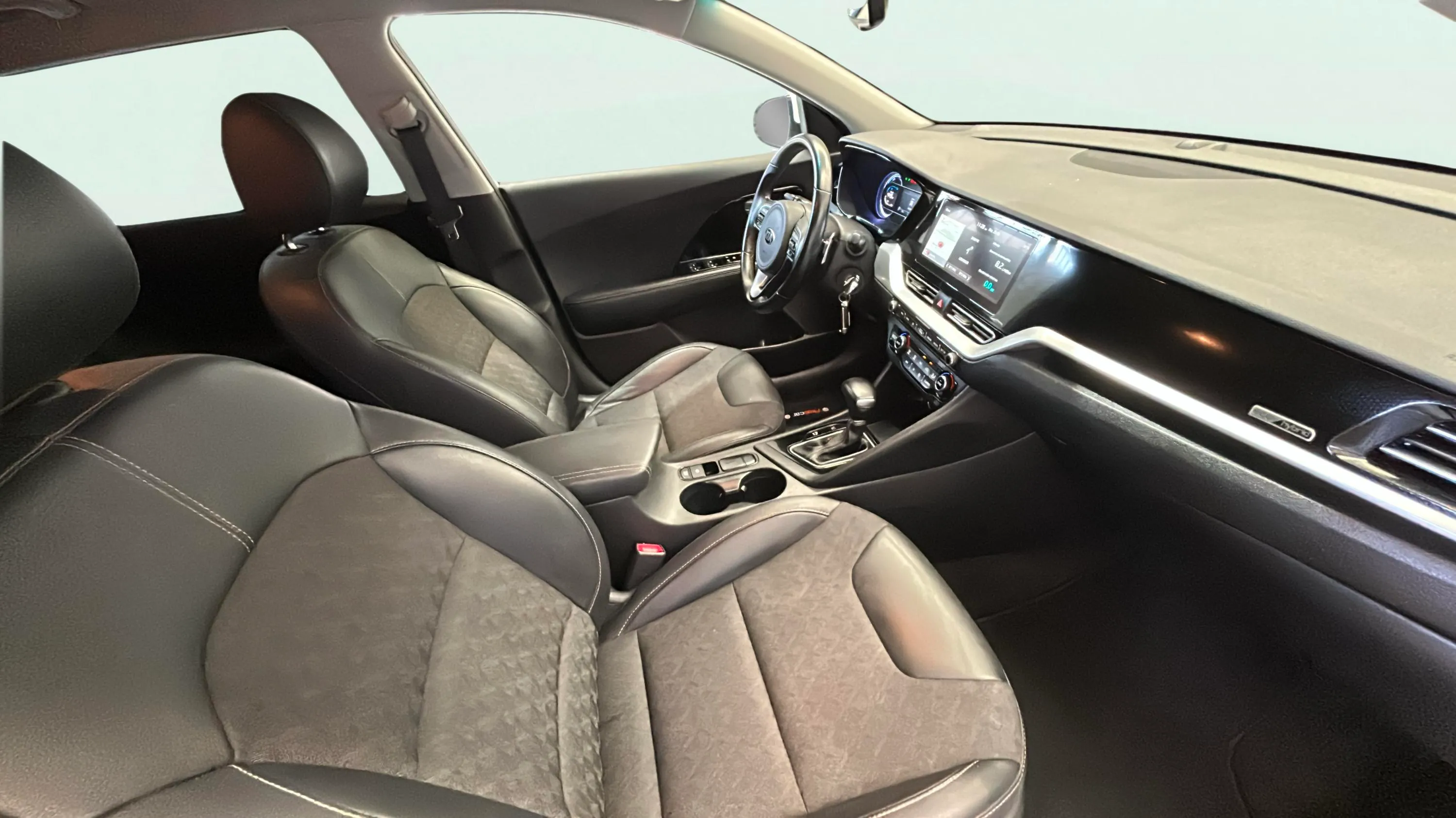 Kia Niro 1.6 GDi HEV Drive - foto 14