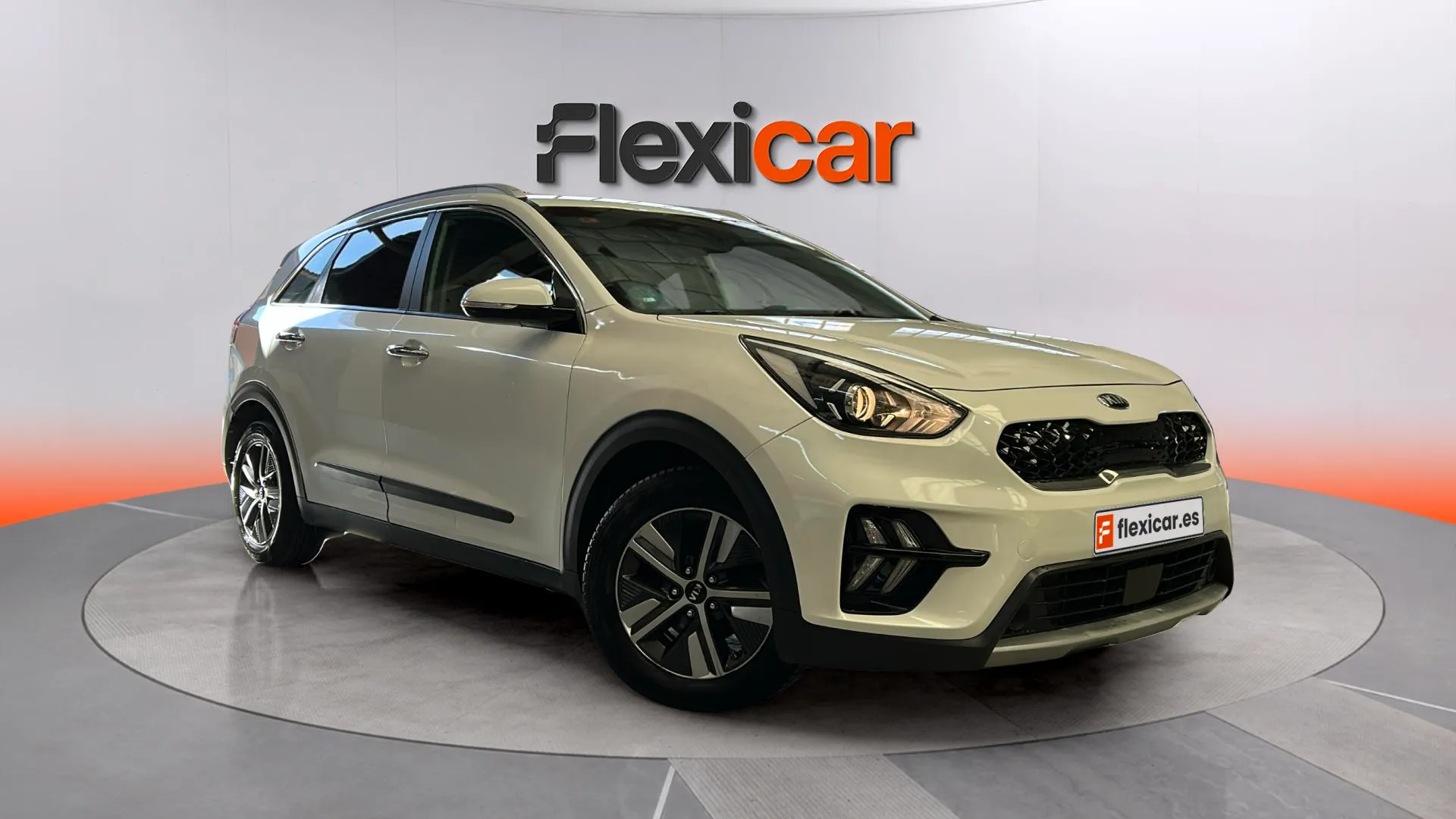 Kia Niro 1.6 GDi HEV Drive - foto 1
