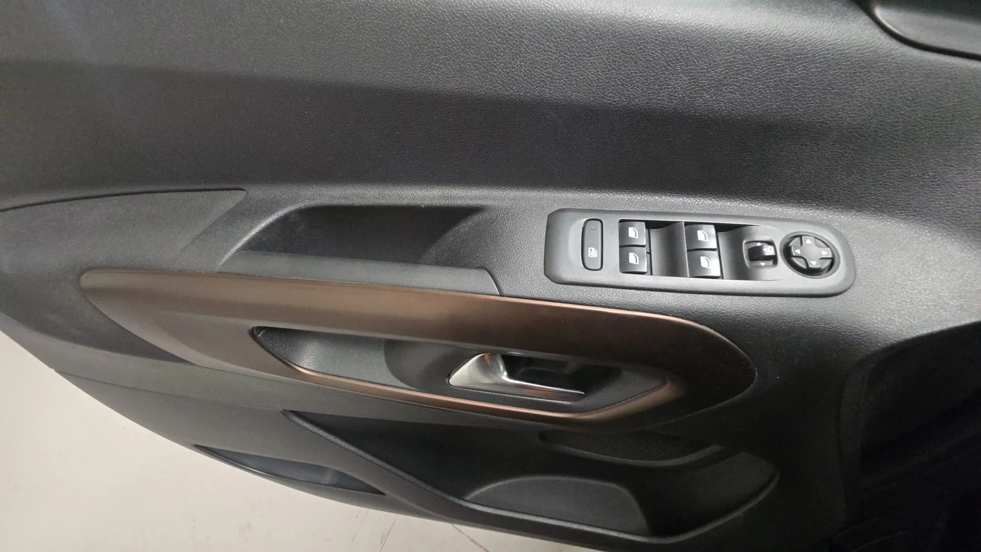 Peugeot Rifter GT Line Standard BlueHDi EAT8 - foto 18