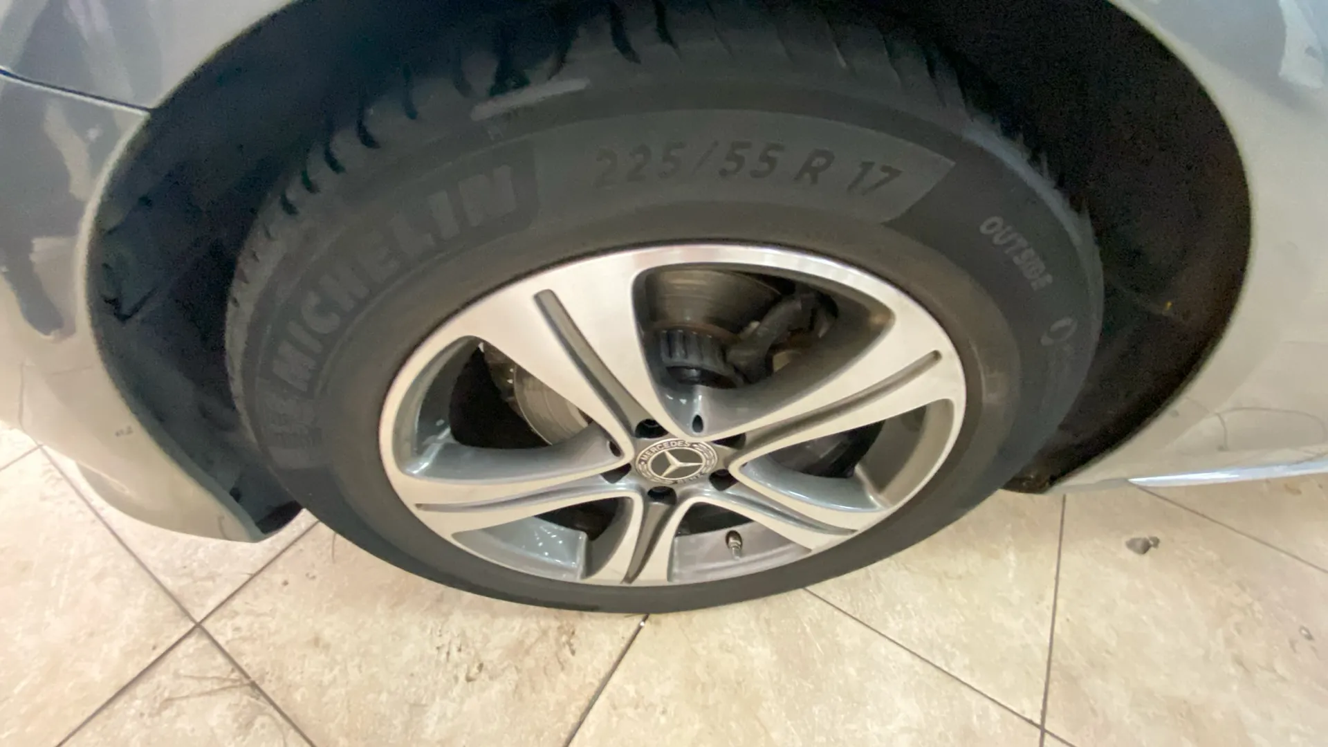 Mercedes-Benz Clase E E 200 - foto 16