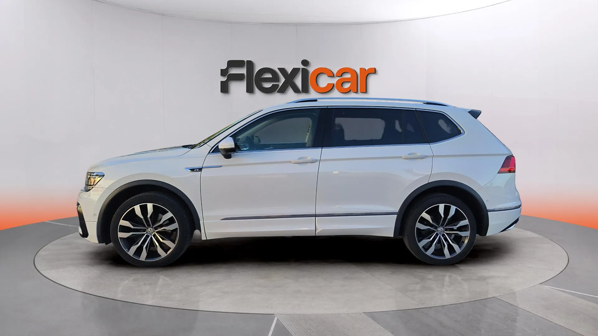 Volkswagen Tiguan Allspace Sport 2.0 TDI 4Motion DSG - foto 4