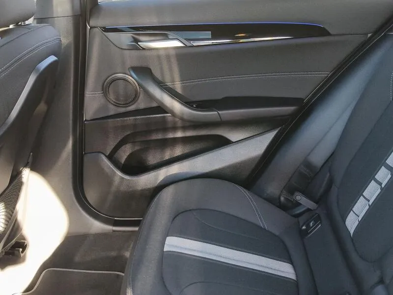 BMW X2 sDrive18i - foto 34